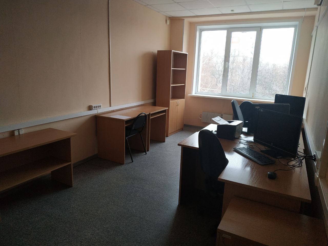 Нежилое помещение офис 215