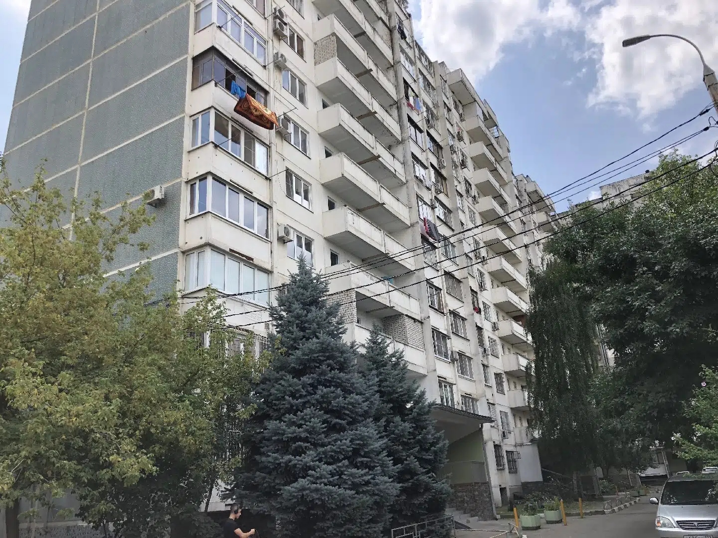 (повт) Д-к Иващенко Н.В. Квартира пл. 71,6 кв.м, КН 23:43:0206019:6788, адрес: г.Краснодар, ул. Рождественская Набережная, д.11, кв.33.Обременение: залог, арест, н/ц 4 557 051,81 руб., з-к 45 571,00 руб., ш/а 45 571,00 руб.