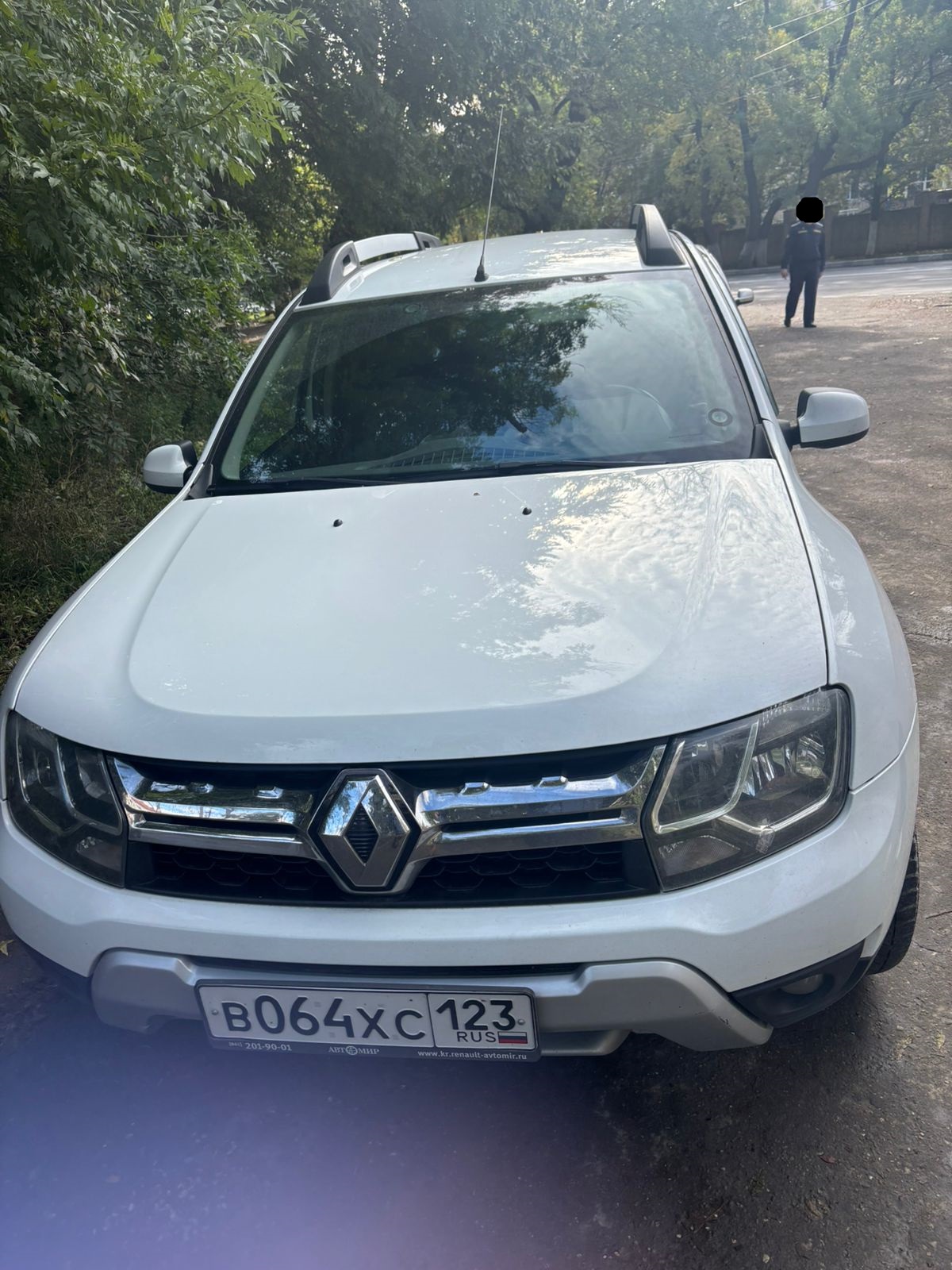 Д-к: Костин А.Н. Автомобиль RENAULT DUSTER, г.в. 2019, г/н В064ХС123, VIN X7LHSRDDG63977308. Местонахождение: Краснодарский край, г. Новороссийск, ул. Ковтюха, д. 2