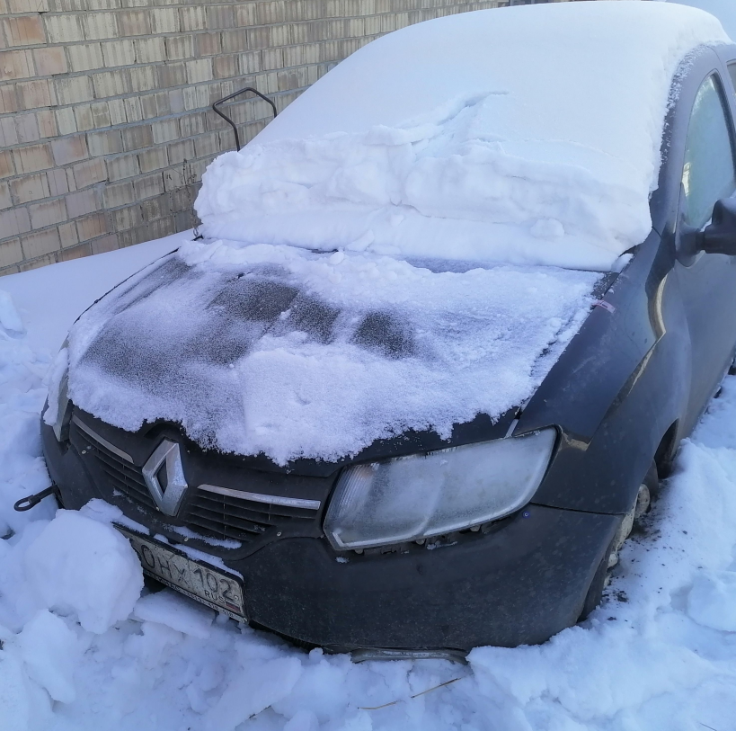 автомобиль марки Рено Логан с г.р.з. С960НХ102, vin X7L4SRAT453017470
