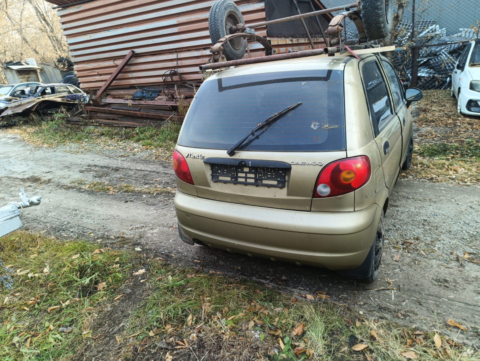 Автомобиль марки DAEWOO MATIZ MX г.р.з. A568BB172 регион, VIN XWB4A11CD8A151257 (ключи и документы отсутствуют, техническое состояние не проверялось, пробег не известен). Имущество продается в том виде, в каком оно есть, в случае продажи возврату/обмену не подлежит. За скрытые дефекты имущества Продавец ответственности не несет.