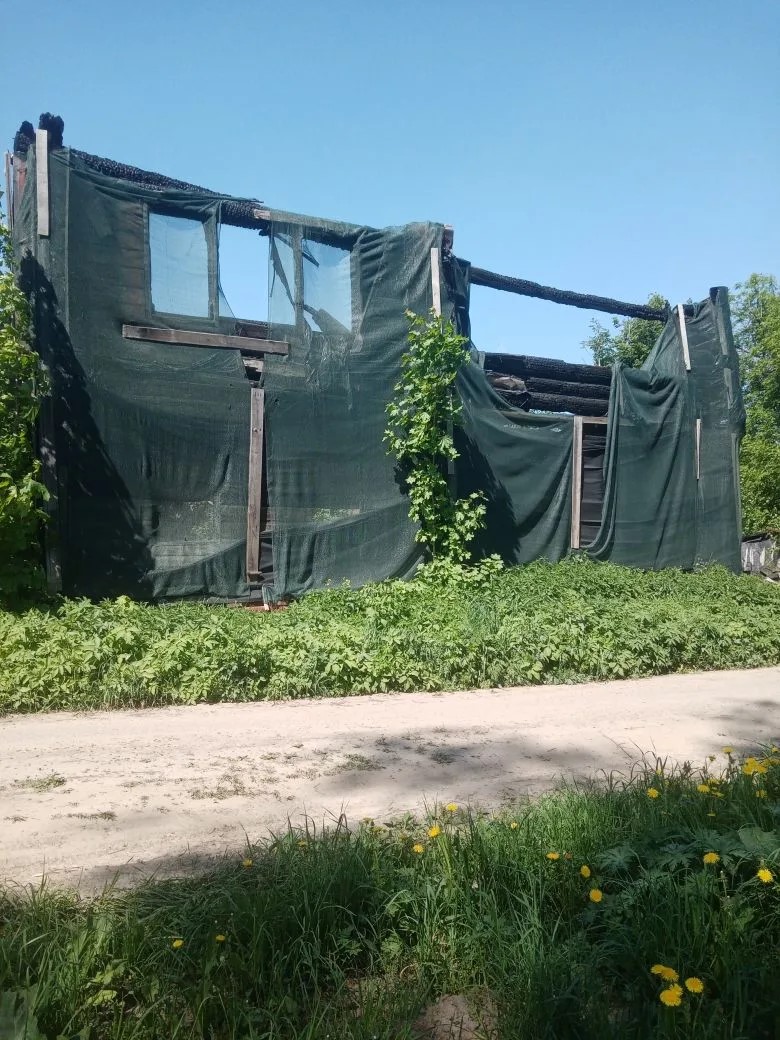 Здание (жилой дом)