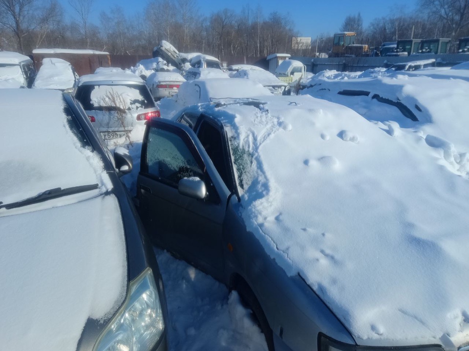 Автомобиль марки Nissan Bluebird, г/н Х154СТ27, № кузова HU14020058, цвет серый
