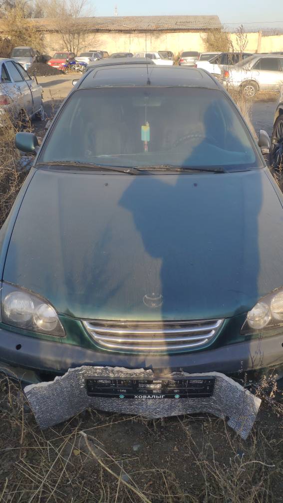 Транспортное средство марки «Toyota Avensis» 1999 г.в., без государственного регистрационного знака.