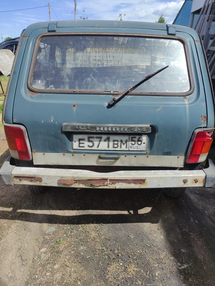 автомобиль ВАЗ-21213