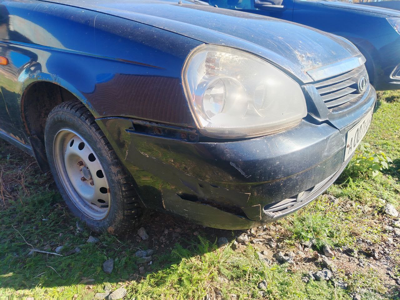 Легковой автомобиль Lada Priora 217030, 2010 года выпуска, идентификационный номер (VIN) ХТА217030В0268652, модель, № двигателя 21126,2611868, ПТС № 21 НА 716869, кузов (кабина, прицеп) ХТА217030В0268652, синее-черного цвета, гос.номер Н807ОК21