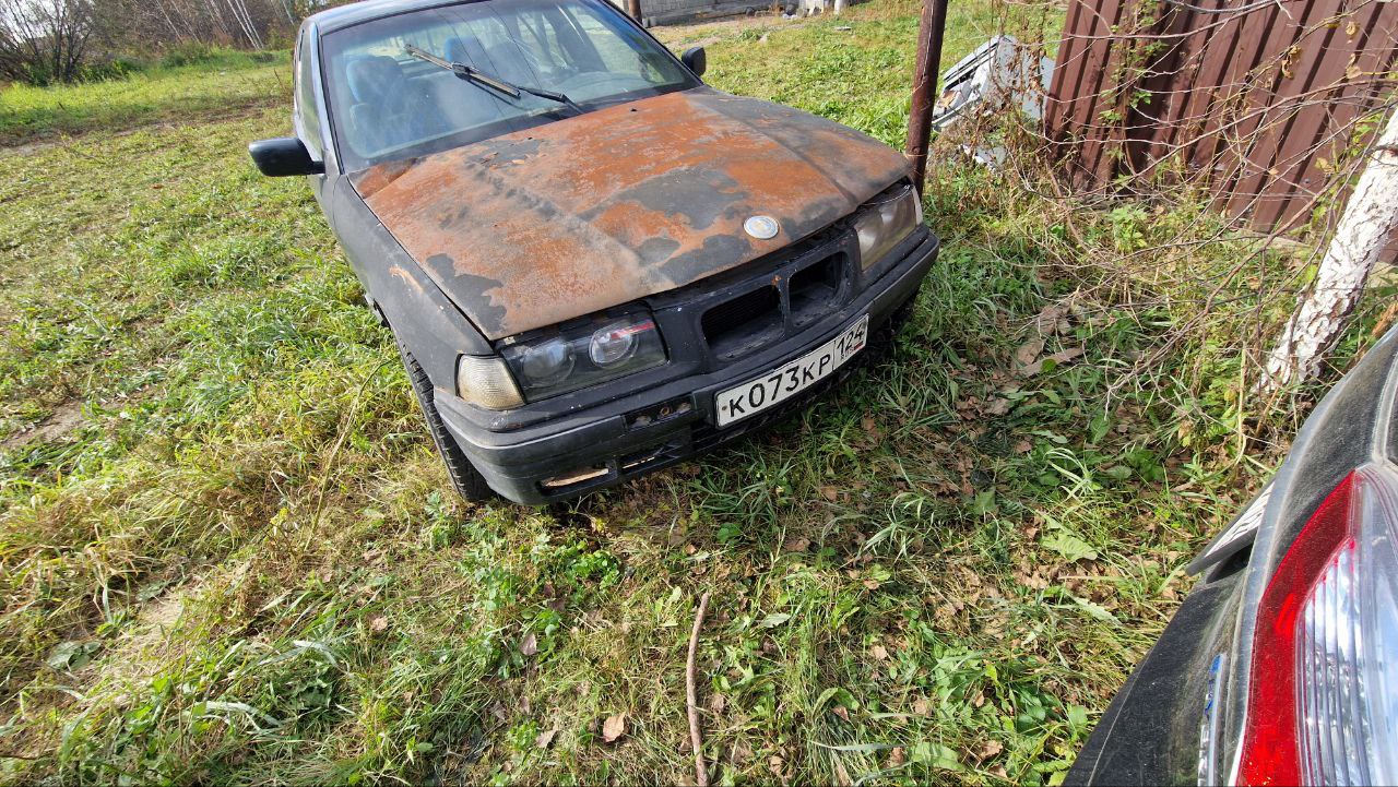 Автомобиль марки BMW 318, г/н К073КР124, 1996г.в., VIN WBACA91020KA26861, комплектность и состояние не проверялась данное имущество обращено в доход государства, (Документы и ключи отсутствуют) Находится г. Красноярск
