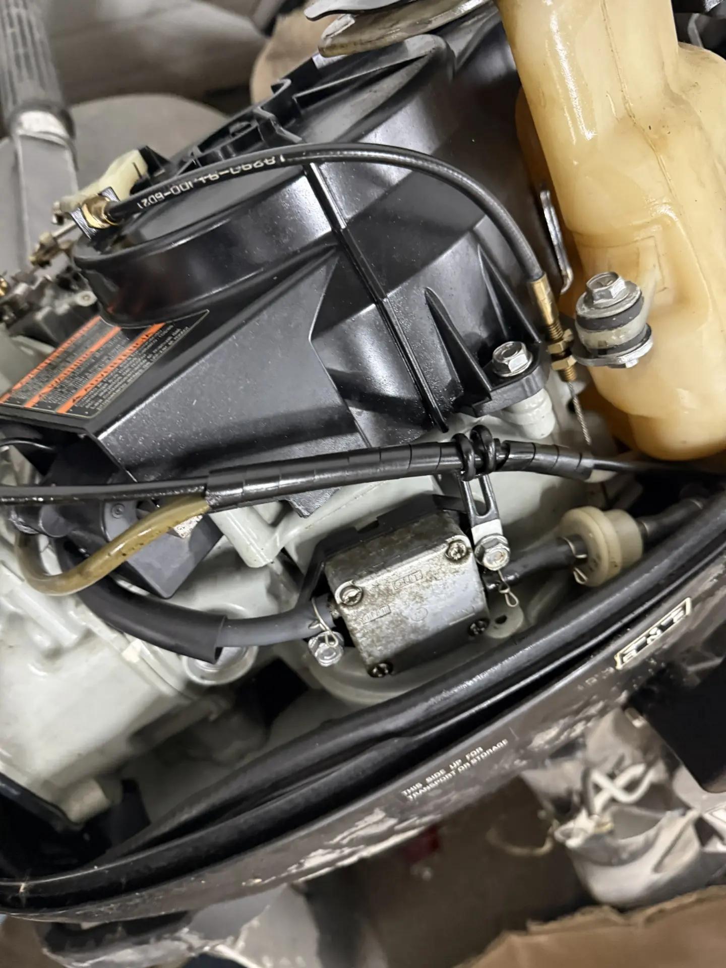 Руль-мотор «SUZUKI DF6» с номером 00601-780187. 1 Штука (шт)