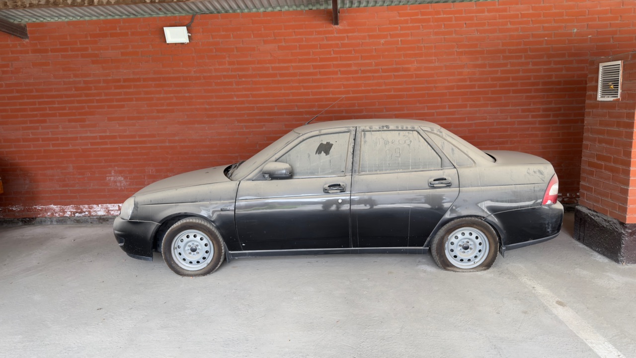 Транспортное средство Lada Priora 217050, 2015 года выпуска, цвет черный, идентификационный номер (VIN) XTA217050F0514783, государственный номер К142КО95, номер кузова XTA217050F0514783, номер двигателя 3434207, рабочий объем двигателя - 1596 куб. см, мощность двигателя - 78 кВт/106.1 л.с, свидетельство о регистрации ТС 99 54 960267.
