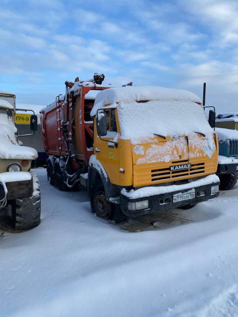 Мусоровоз КО-440-5, год изготовления 2013, VIN XVL483230D0001798, государственный регистрационный знак Н719АМ 186