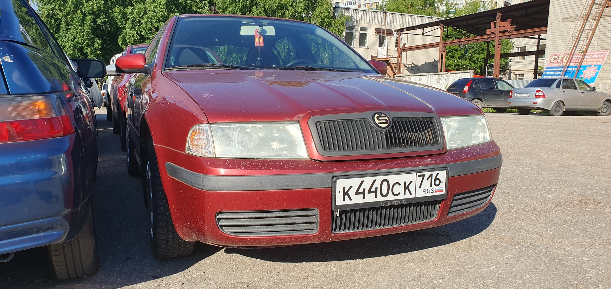 Автомобиль марки ШКОДА OCTAVIA TOUR (440)