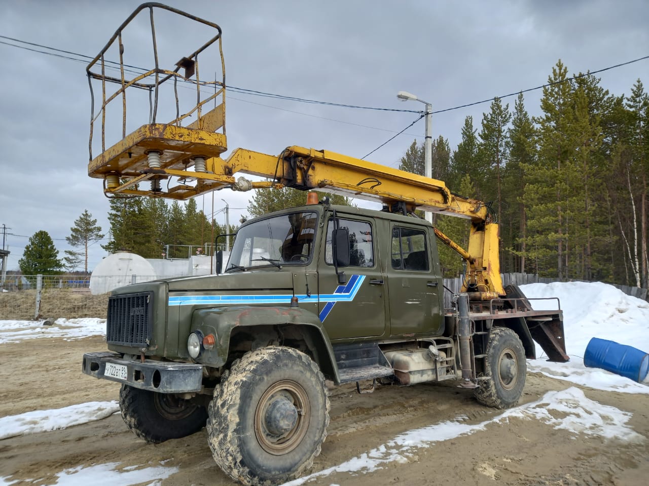 Автогидроподъемник ГАЗ-3308 АПТ-14