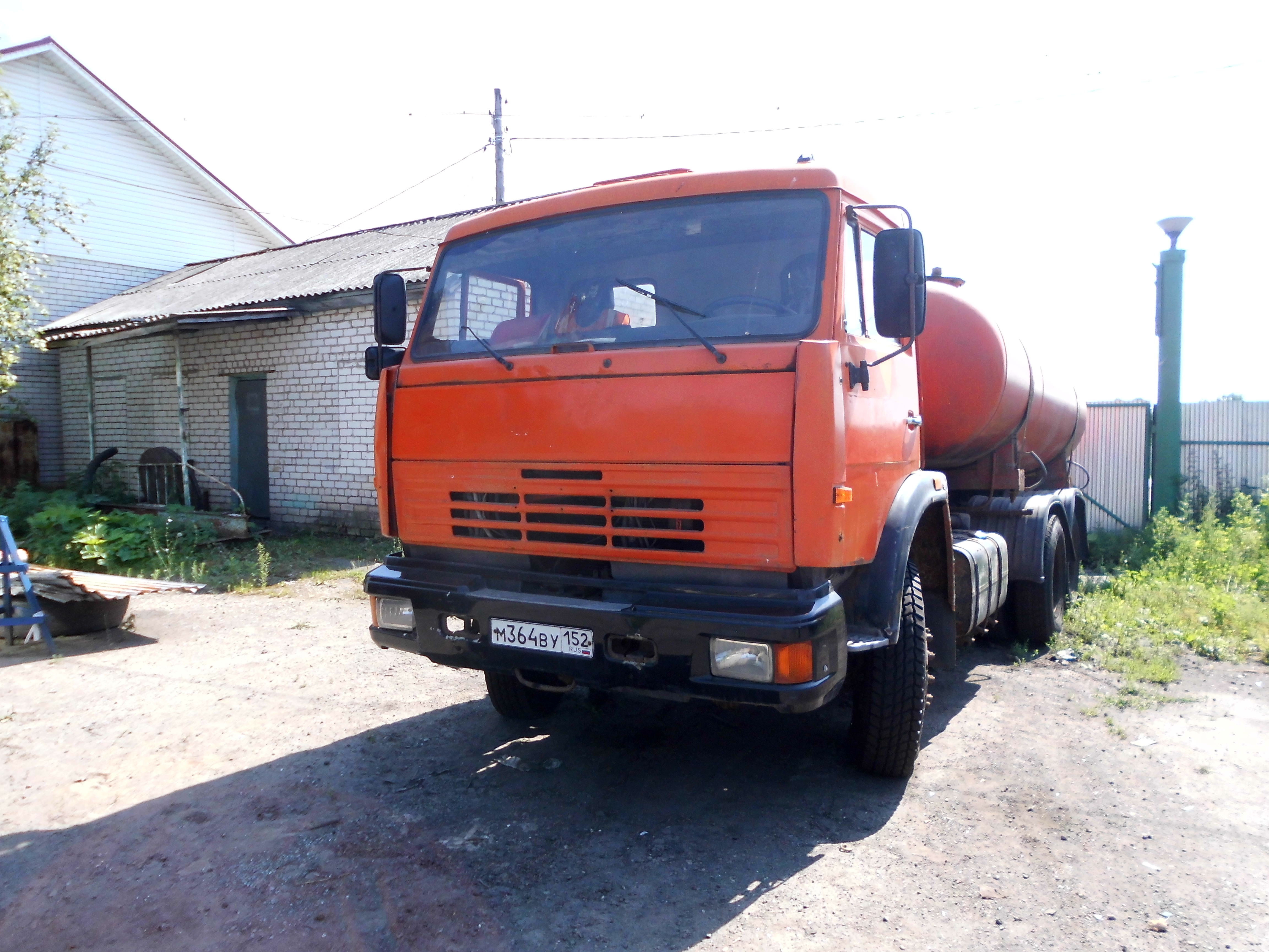 Транспортное средство КО-505А ассенизатор,гос.номер М364ВУ 152,2009 года выпуска