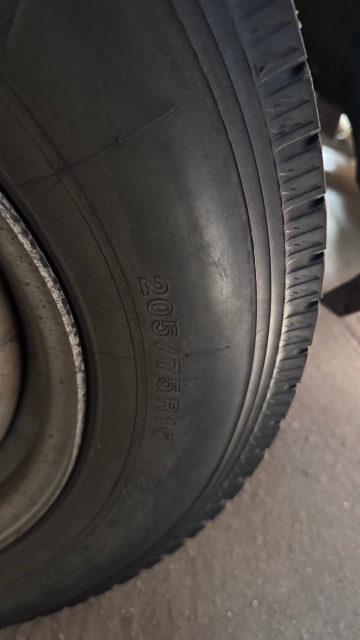 Транспортное средство Ford Transit FED 350L EF (специализированный рефрижератор), 2022 года выпуска, цвет - белый, идентификационный номер (VIN) X2FDXXESGDNS88222, государственный регистрационный номер У588МТ03.