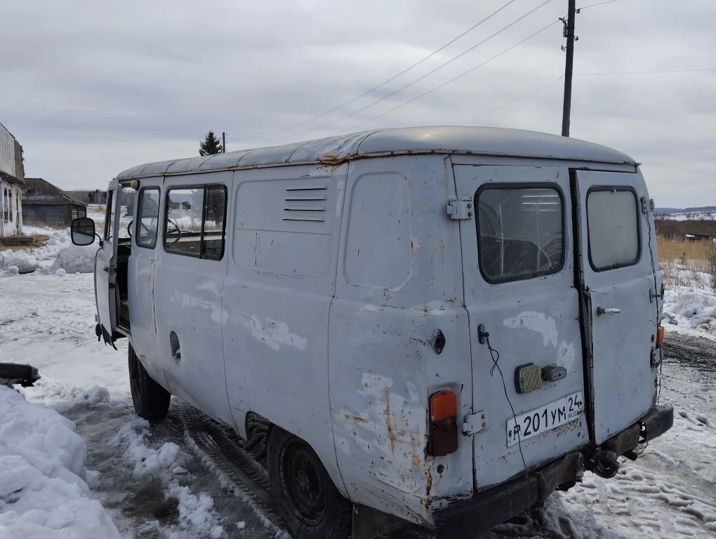 Автотранспортное средство, УАЗ-3909, 1999 года выпуска, г/н Р201УМ24, vin ХТТ390900Х0029471