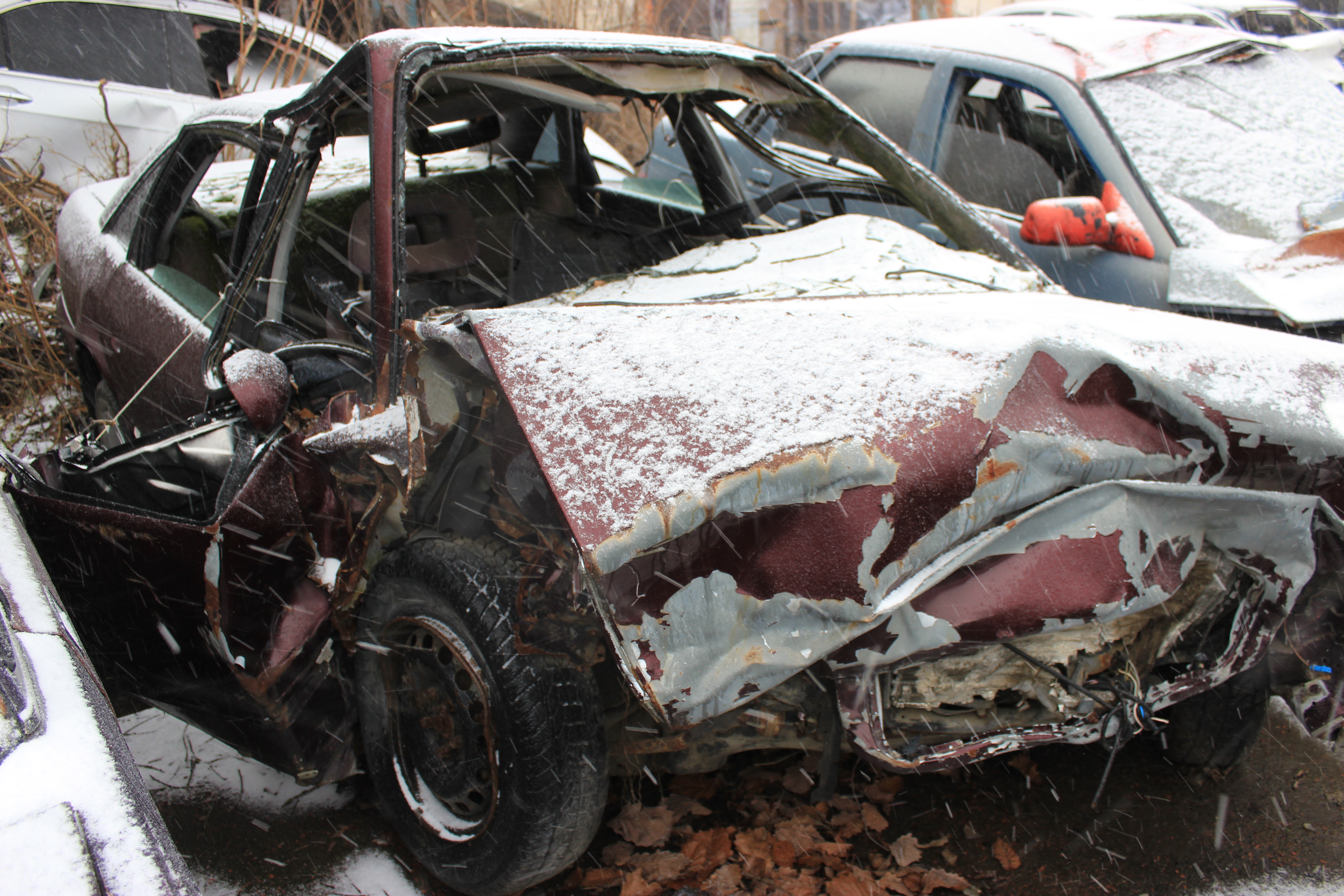 Автомобиль Audi 100, г/н У027ЕМ26, 1992 г.в. VIN (WAUZZZ4AZNNI33442). Документы отсутствуют.