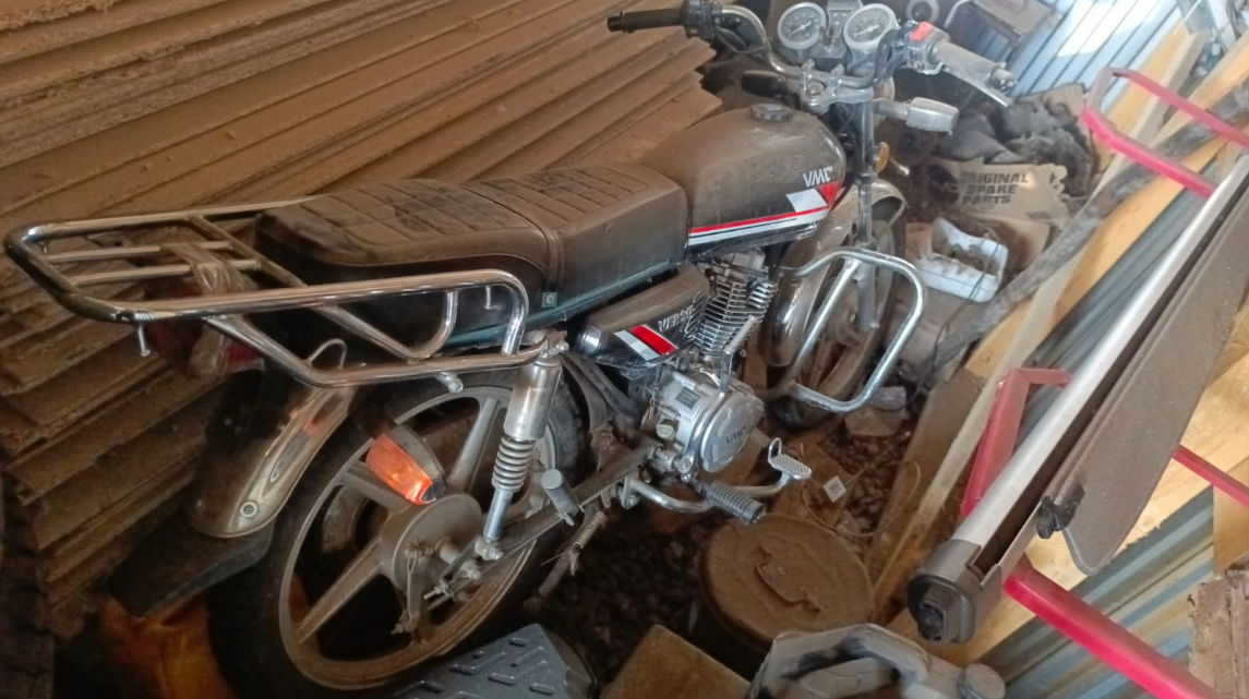 Мотоцикл марки VERSO, без г.р.з., R4BB2011XPX63853