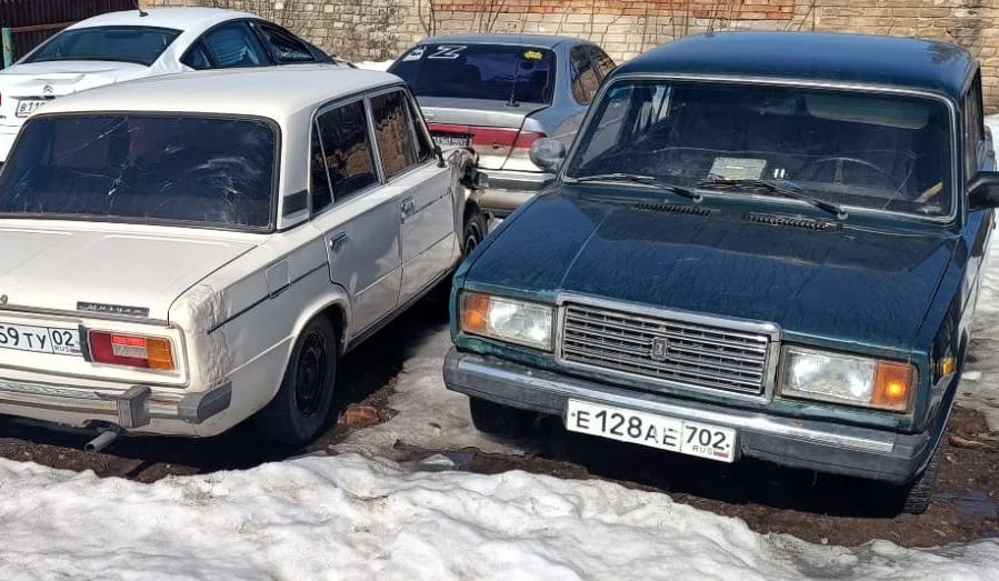 Автомобиль марки ВАЗ 21074 г/н E128 AE702, VIN XTA21074072493899