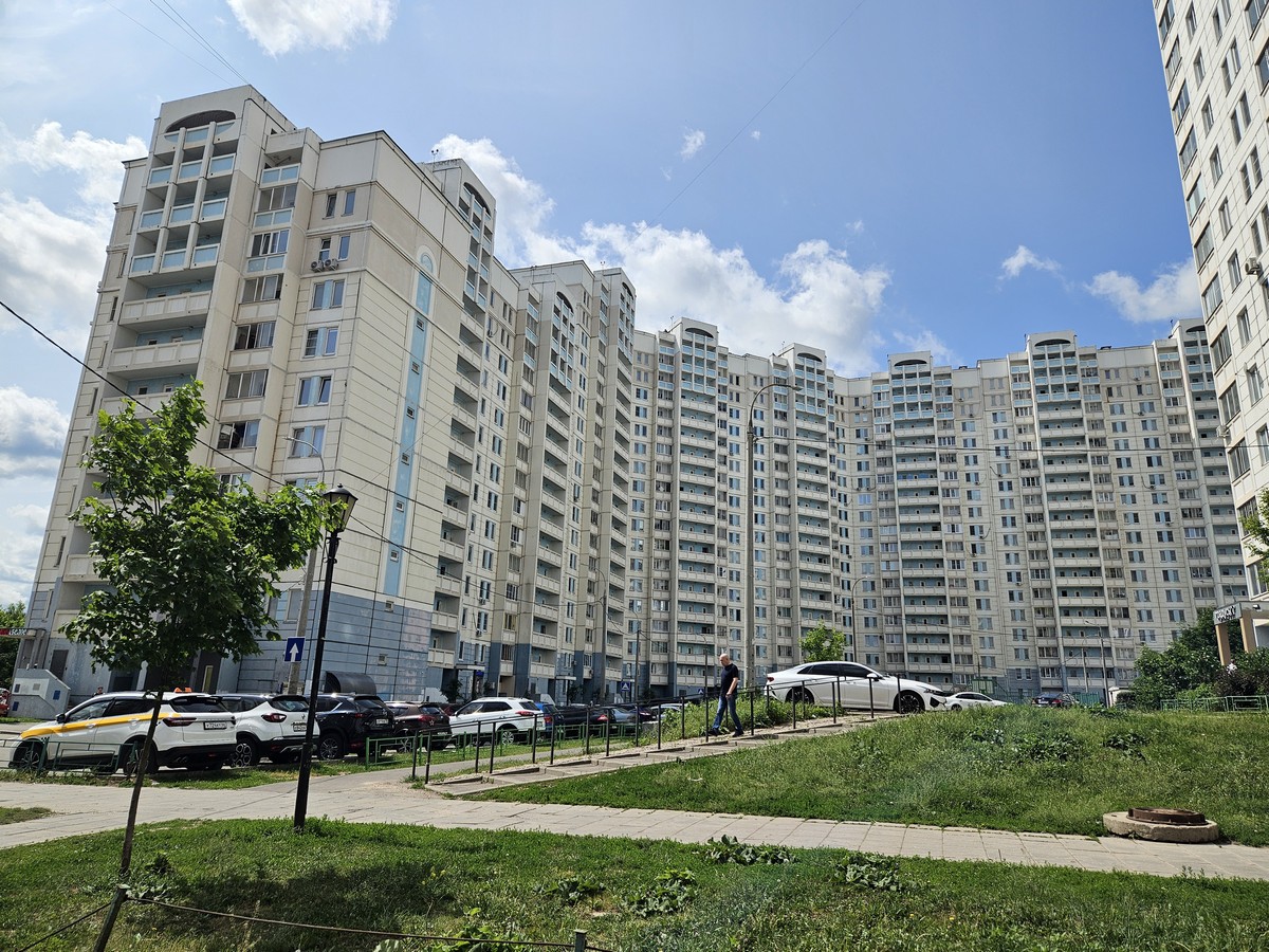 Продажа имущества, находящегося в собственности города Москвы, жилое помещение по адресу: Московская область, г. Подольск, ул. 43 Армии, д. 23, кв. 3, общей площадью 70,3 кв. м (Этаж № 02), кадастровый номер: 50:55:0030620:1053