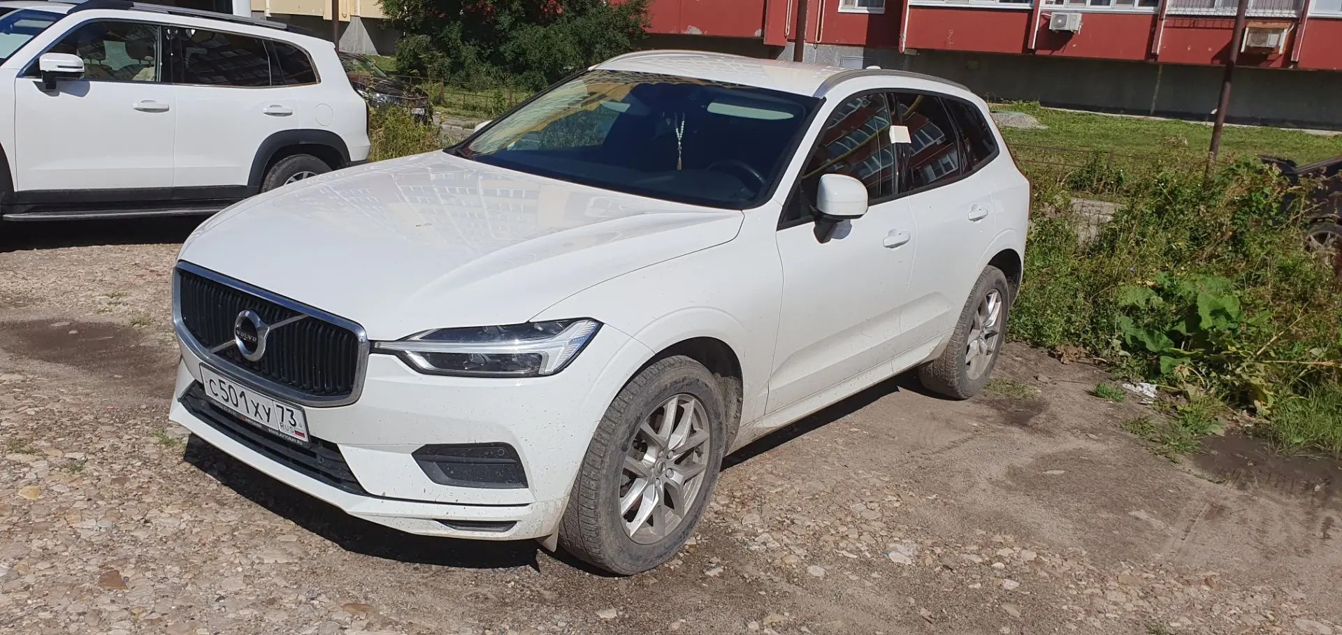 Автомобиль марки VOLVO XC60 (501)