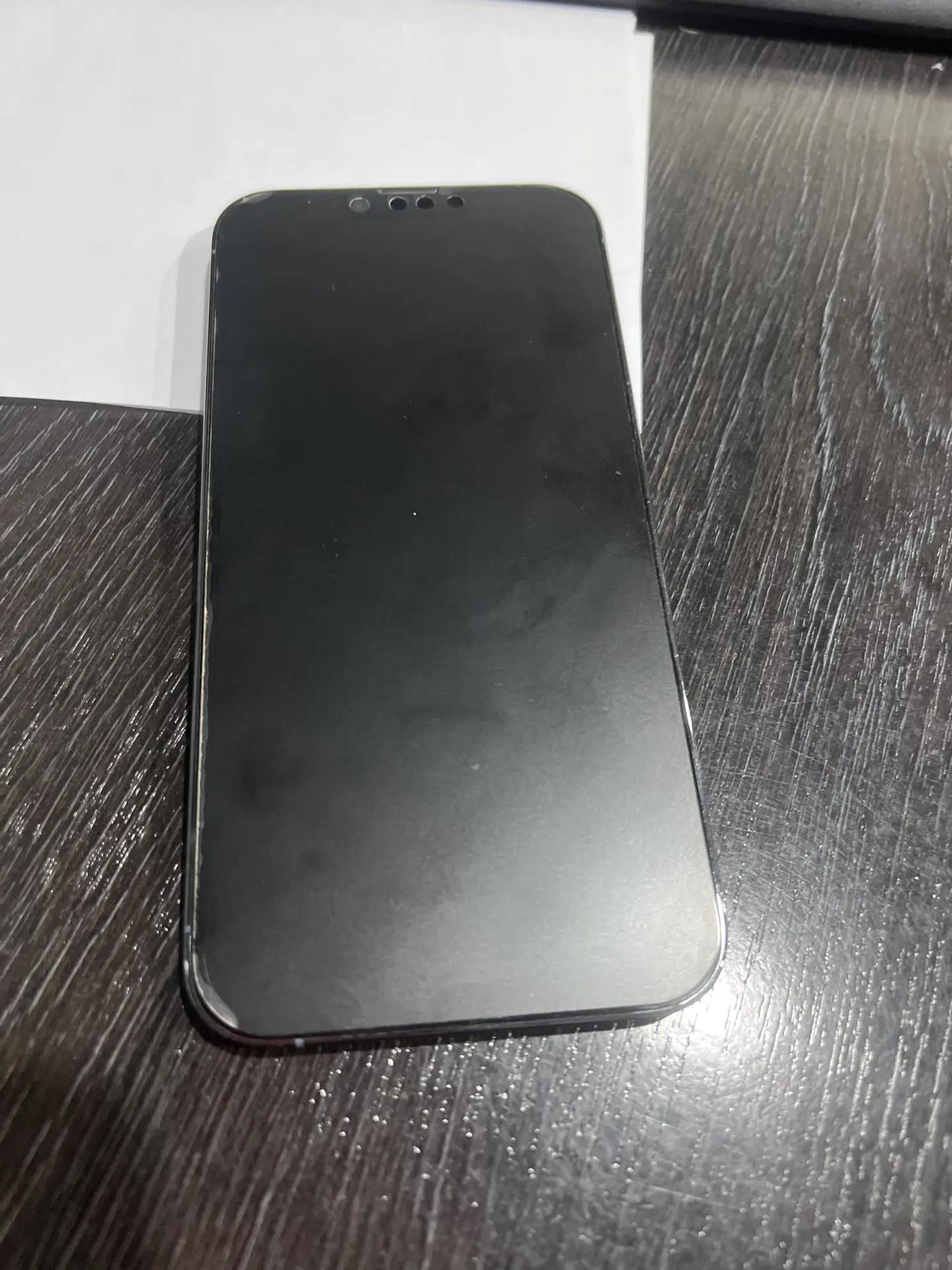 мобильный телефон "iPhone 13 Pro Max" в корпусе черного цвета 1 Штука (шт)