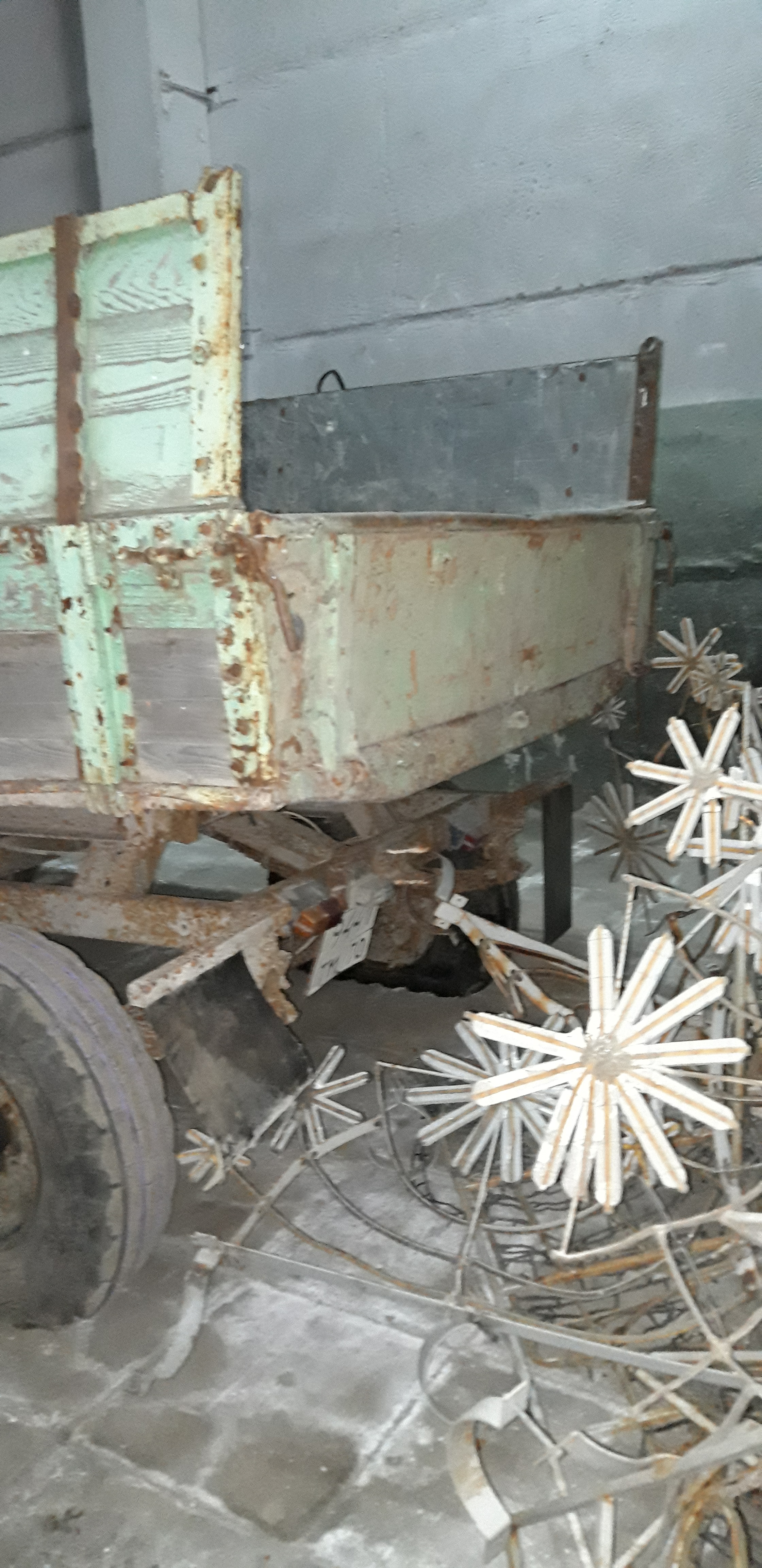 Прицеп 2ПТС4М- 785А (Заводской № машины 226836, год выпуска 1985, цвет зеленый, паспорт самоходной машины и других видов техники ВА521530)