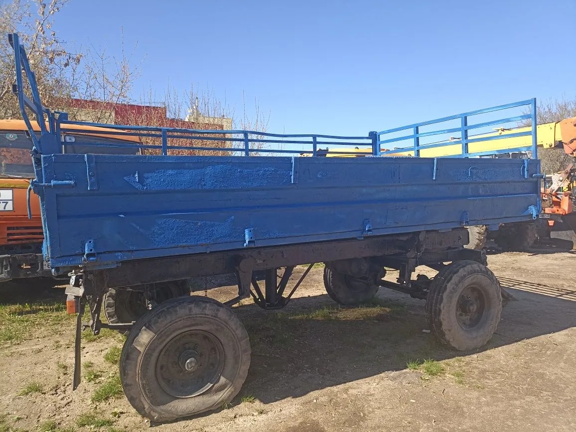 Прицеп тракторный 2ПТС-5