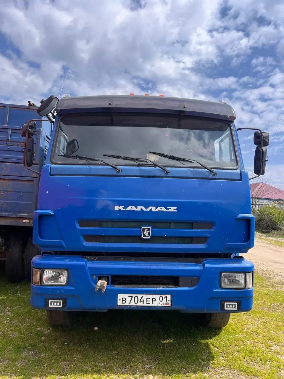 Д-к Бжецев А.С. А/м КАМАЗ 65117-N3, г/в 2012, г/н В704ЕР01, VIN XTC651173C1239012. Обременение: залог,арест, н/ц 2 106 320,00 руб., з-к 421 264,00 руб., ш/а 21 063,00 руб.