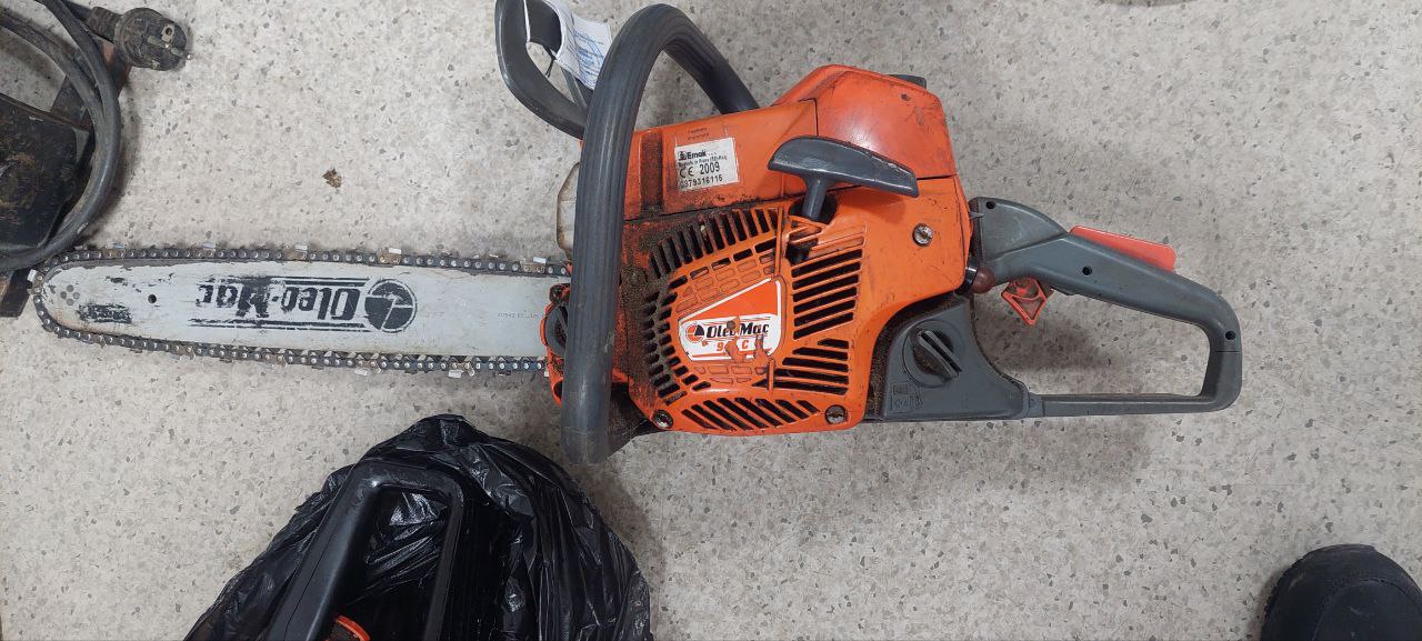 Бензопила Sturm с шиной и пильной цепью, Пильная цепь, Бензопила STIHL MS 440, Бензопила STIHL MS 270, Бензопила Oleo-Mac модели 941 С в корпусе оранжевого цвета, Бензопила Урал, Бензопила Карвер, Бензопила STIHL MS 180 (пила цепная бензиновая). Работоспособность не проверялась, б/у, находятся в г. Красноярск. (1769, 2377, 2391, 2383, 2349)