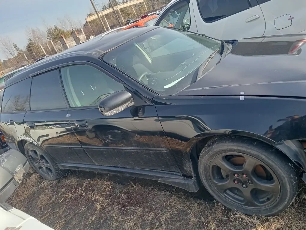 Автомобиль SUBARU LEGAСY, г/н А274ОН124, 2003 г.в., кузов № BP5015597, цвет черный. Рабочее состояние, и комплектность автомобиля не проверялось. Находится в г. Минусинск, данное имущество обращено в доход государства (Документы, ключи отсутствуют). (165/26)
