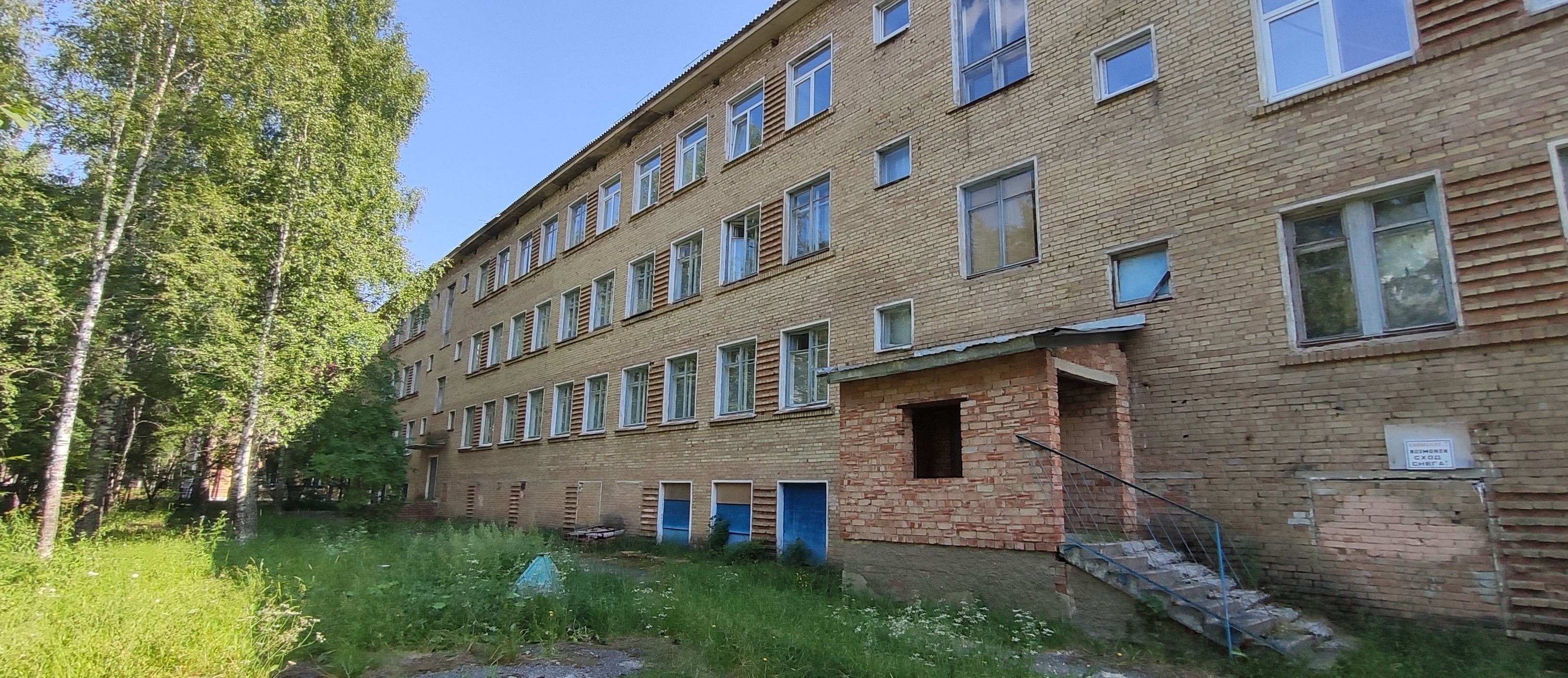 нежилой корпус, назначение: нежилое, количество этажей: 4, в том числе подземных 0, кадастровый номер 11:20:0602018:585