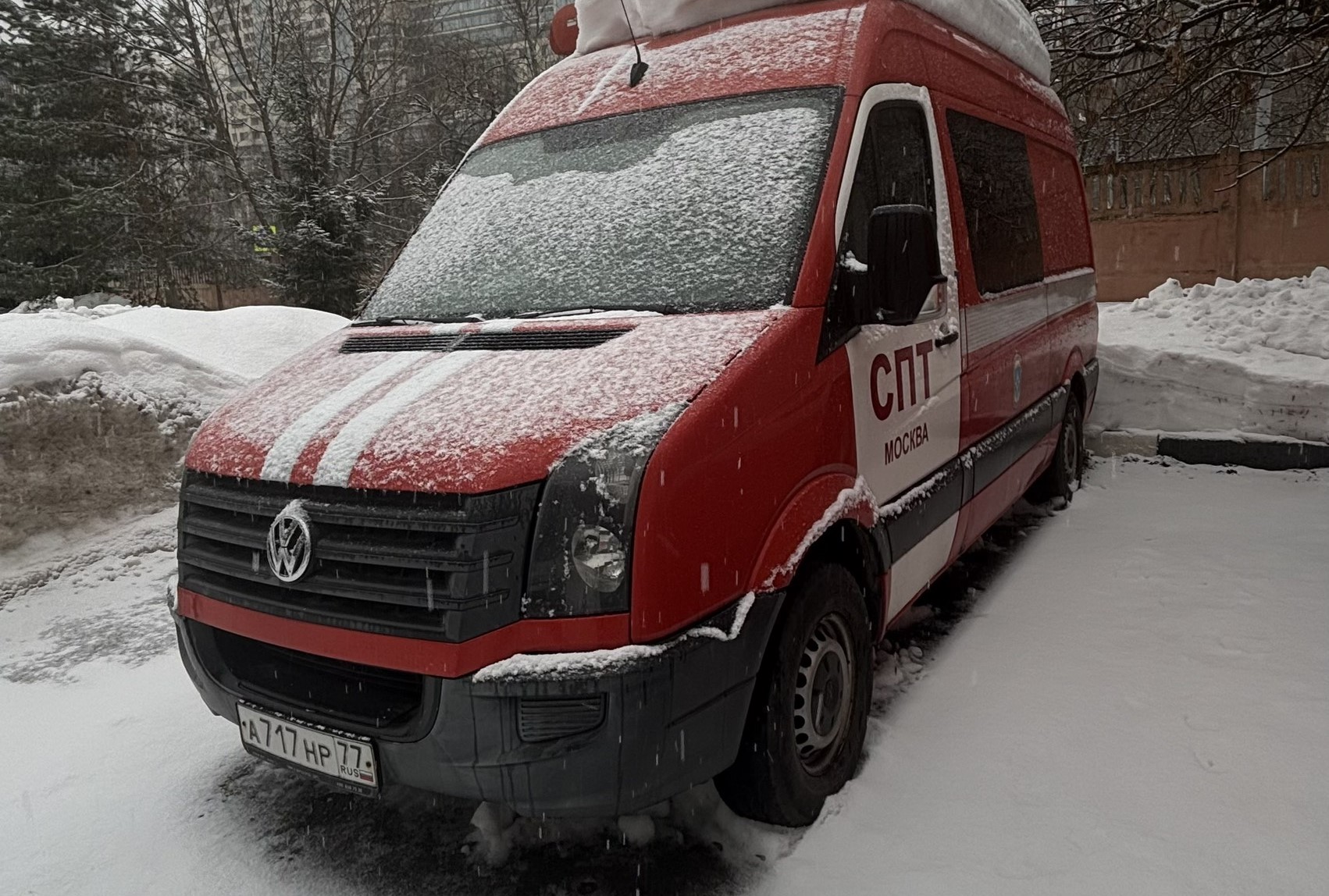 Продажа транспортного средства грузовой фургон VOLKSWAGEN 2EKE2 CRAFTER, 2012 г.в, VIN: WV1ZZZ2EZD6016178