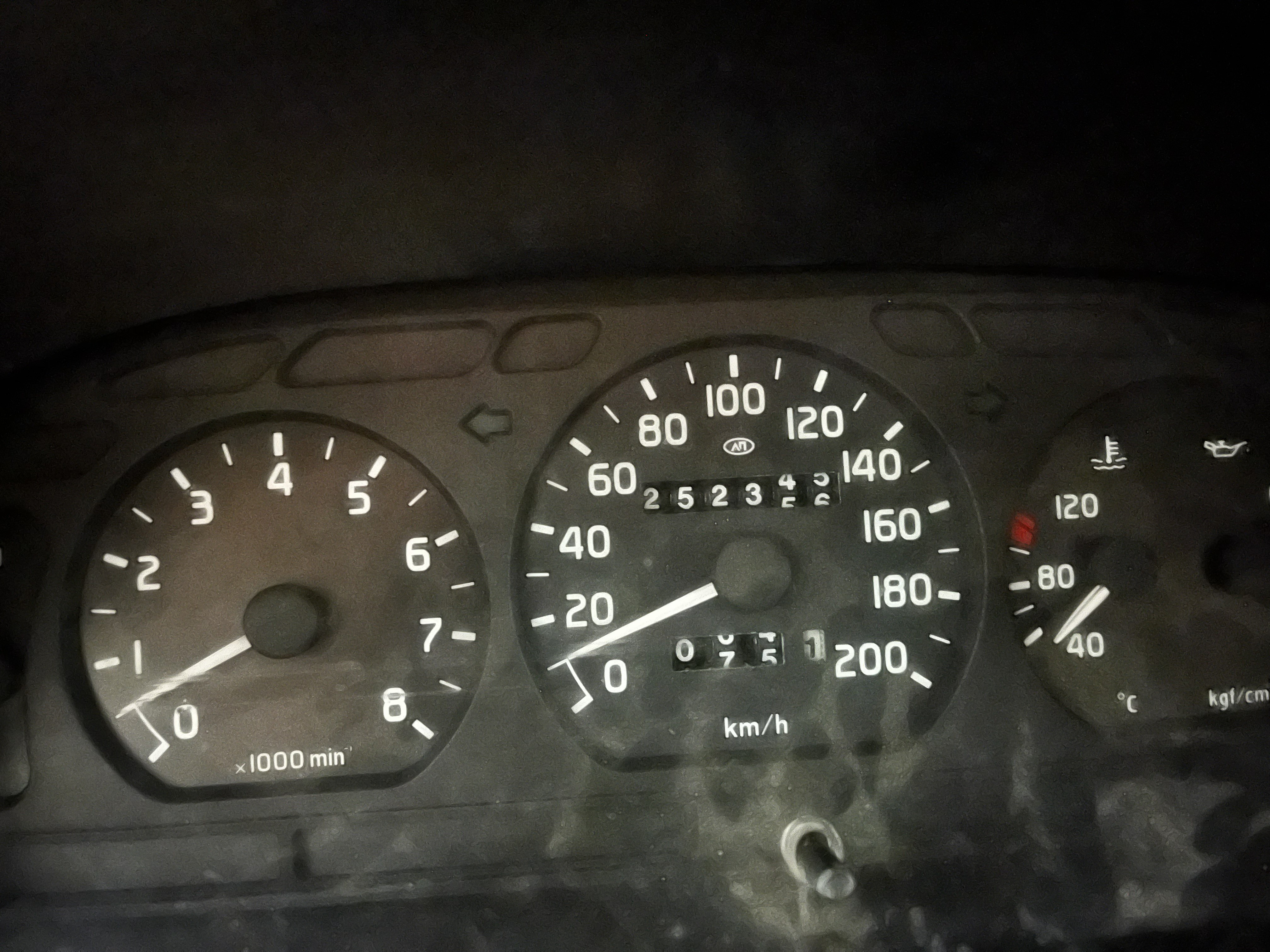 ГАЗ 3102, 2003 года выпуска