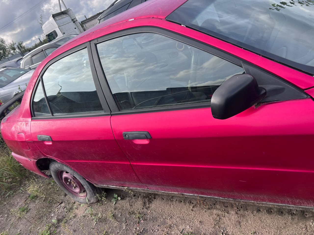 Автомобиль «Mitsubishi Мираж»