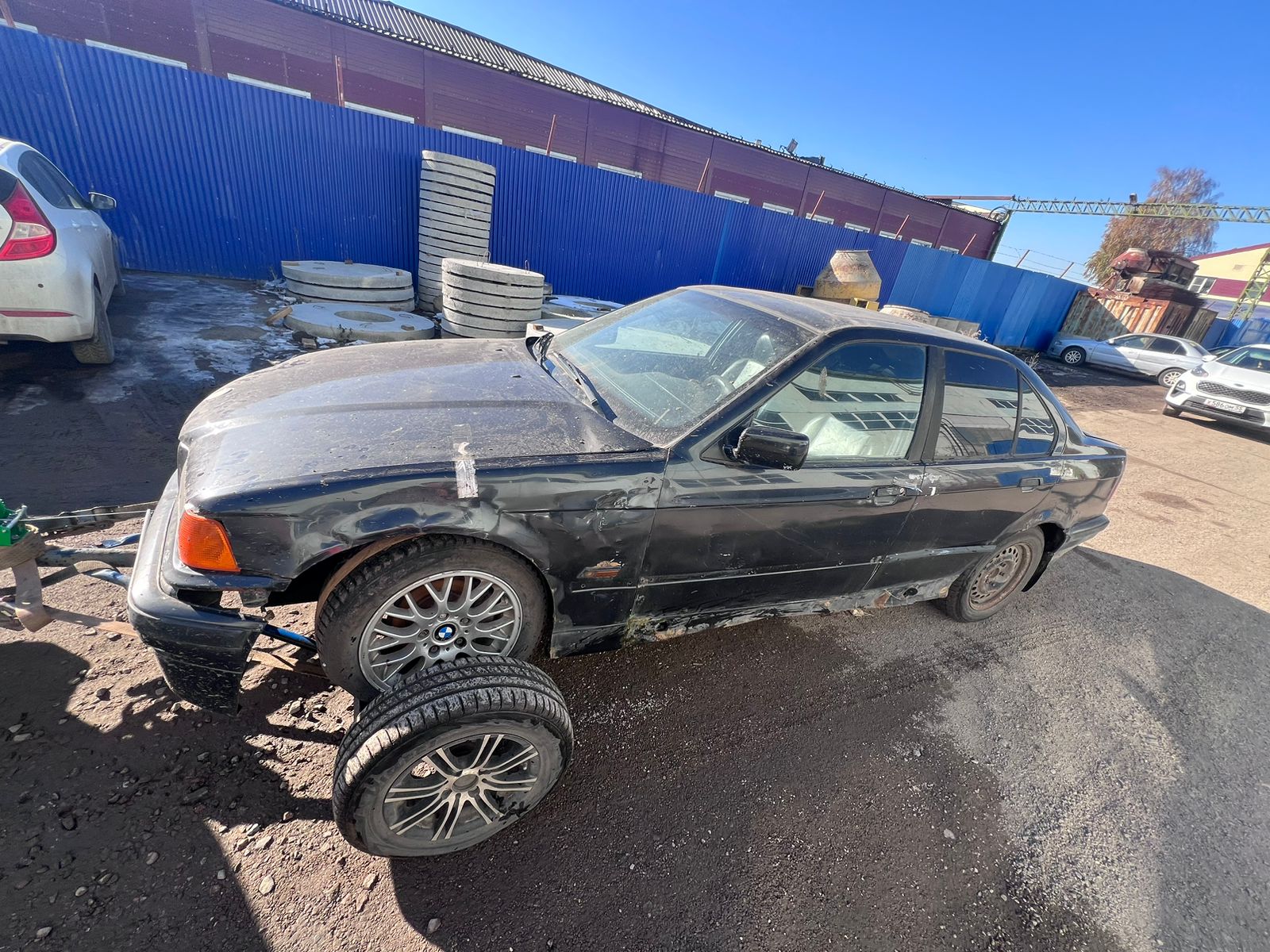 Автомобиль BMW 318i, 1997 г.в.