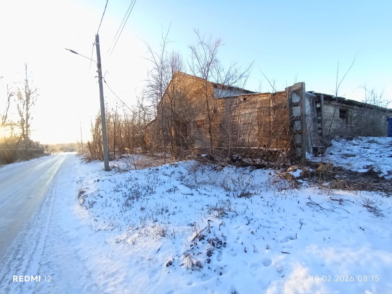 нежилое здание площадью 1680,0 кв.м, расположенное по адресу: Российская Федерация, Донецкая Народная Республика, м.о. Волновахский, г. Волноваха, ул. Обручева, д. 15А с кадастровым номером 93:05:0010106:808