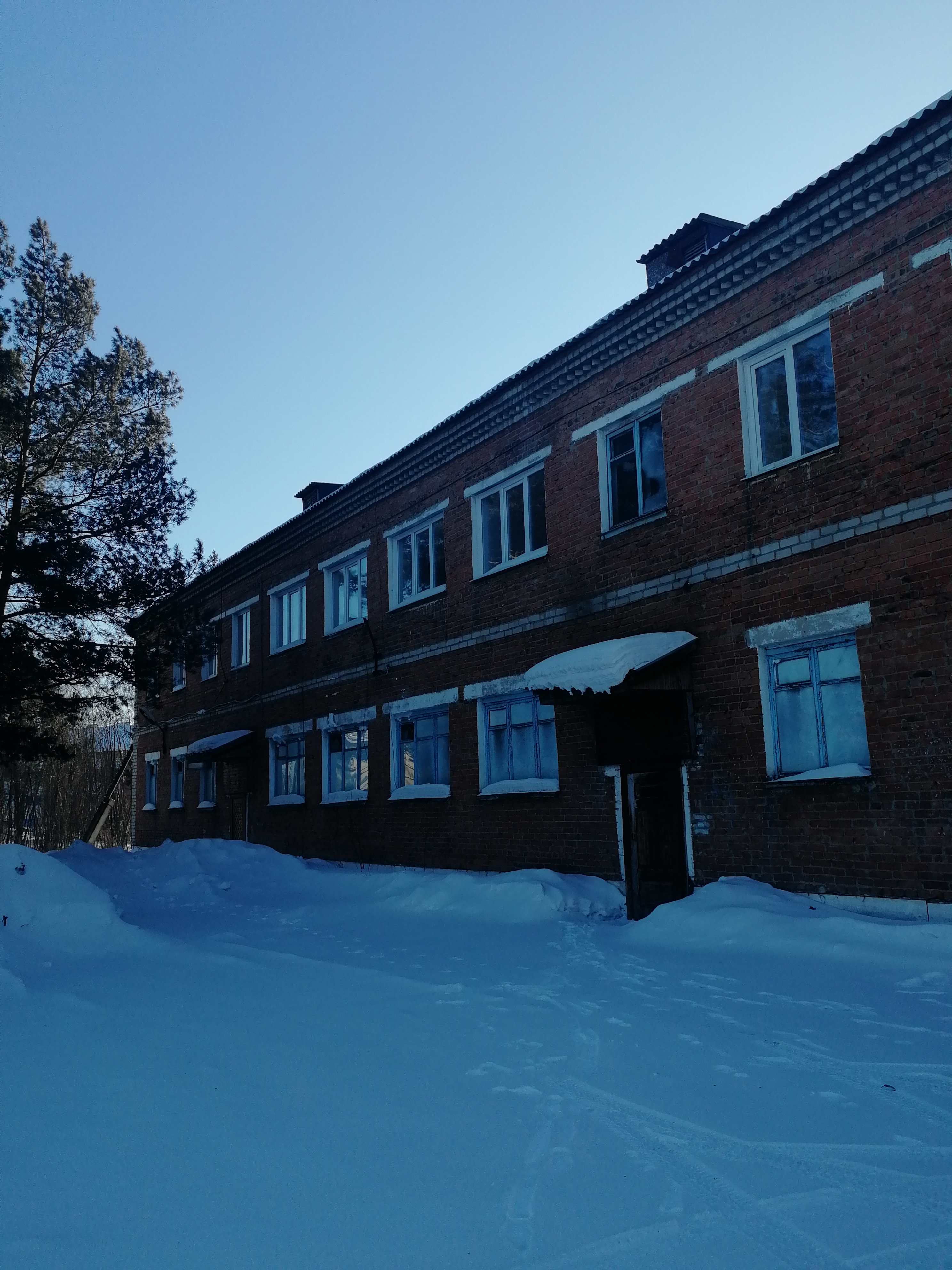 Нежилое помещение общей площадью 55,3 кв. м., расположенное в помещении с кадастровым номером 42:27:0103002:845