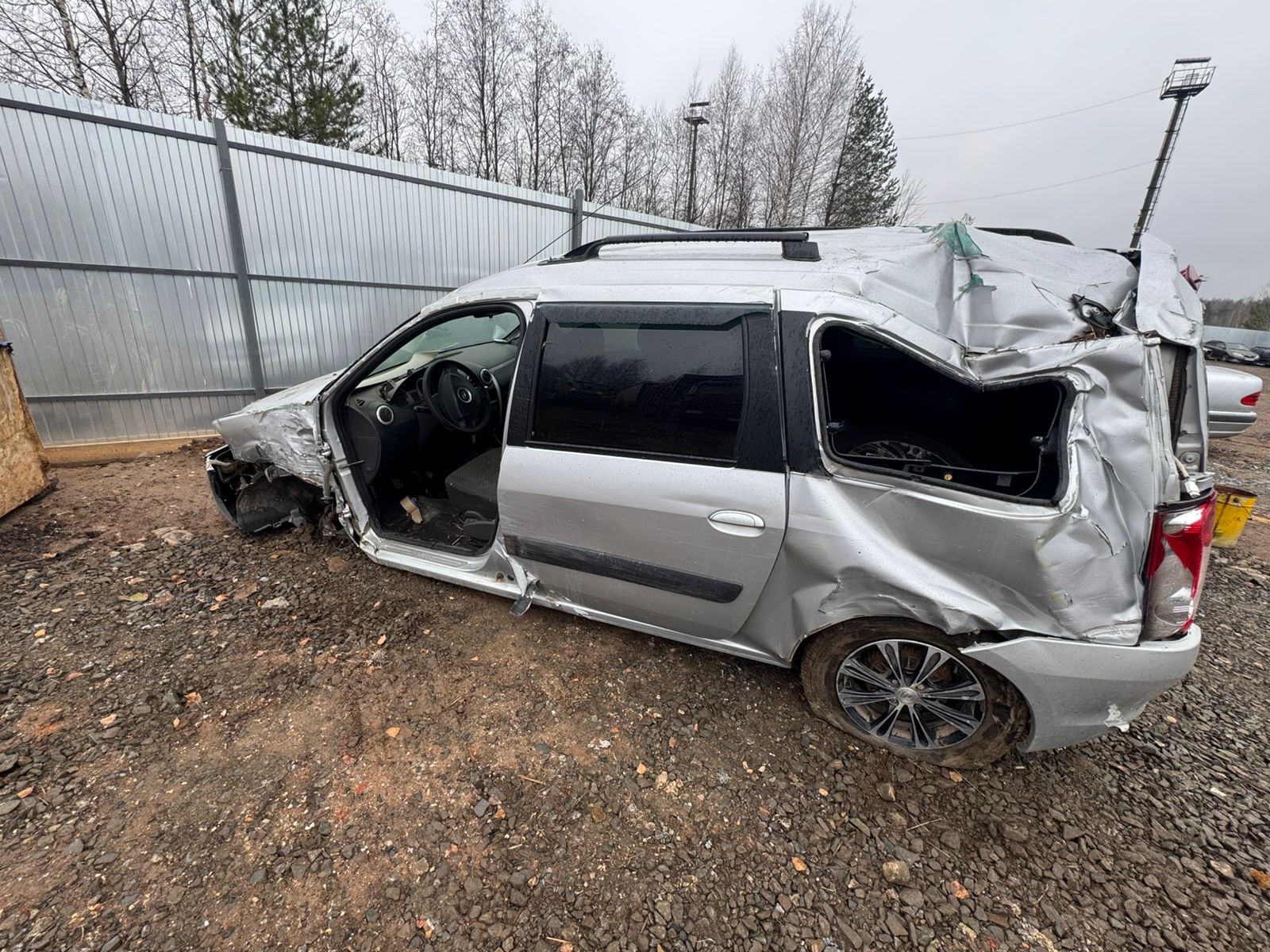 Транспортное средство ЛАДА RS0Y5L LADA LARGUS, 2014 г.в., г/н Т443РР43, рабочее состояние не проверялось (Уведомление №2676 К от 13.10.2025 г.)