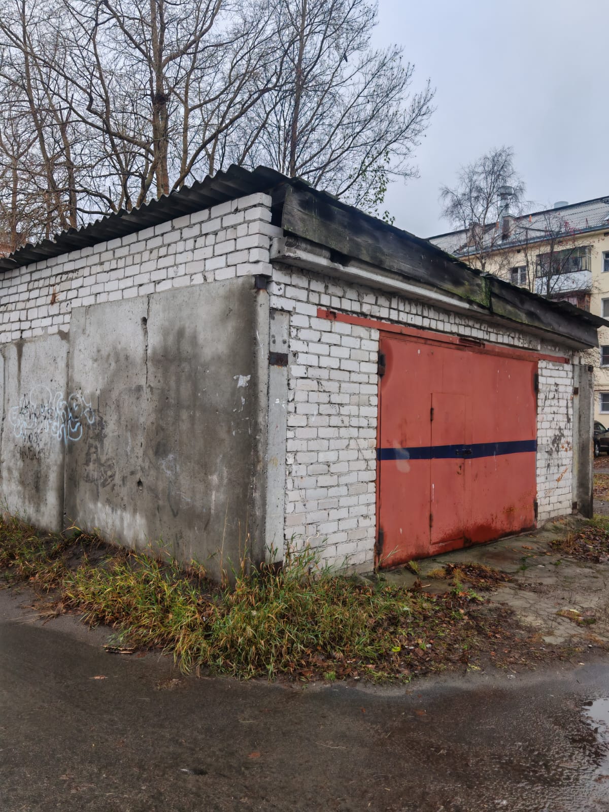 Право заключения договора аренды на нежилое помещение, расположенное на 1 этаже нежилого здания по адресу: Архангельская обл., г. Северодвинск, ул. Мира, д. 6А; общей площадью  36,1 м2.  Кадастровый номер: 29:28:112203:492. Шаг аукциона  – 88, 17 руб.