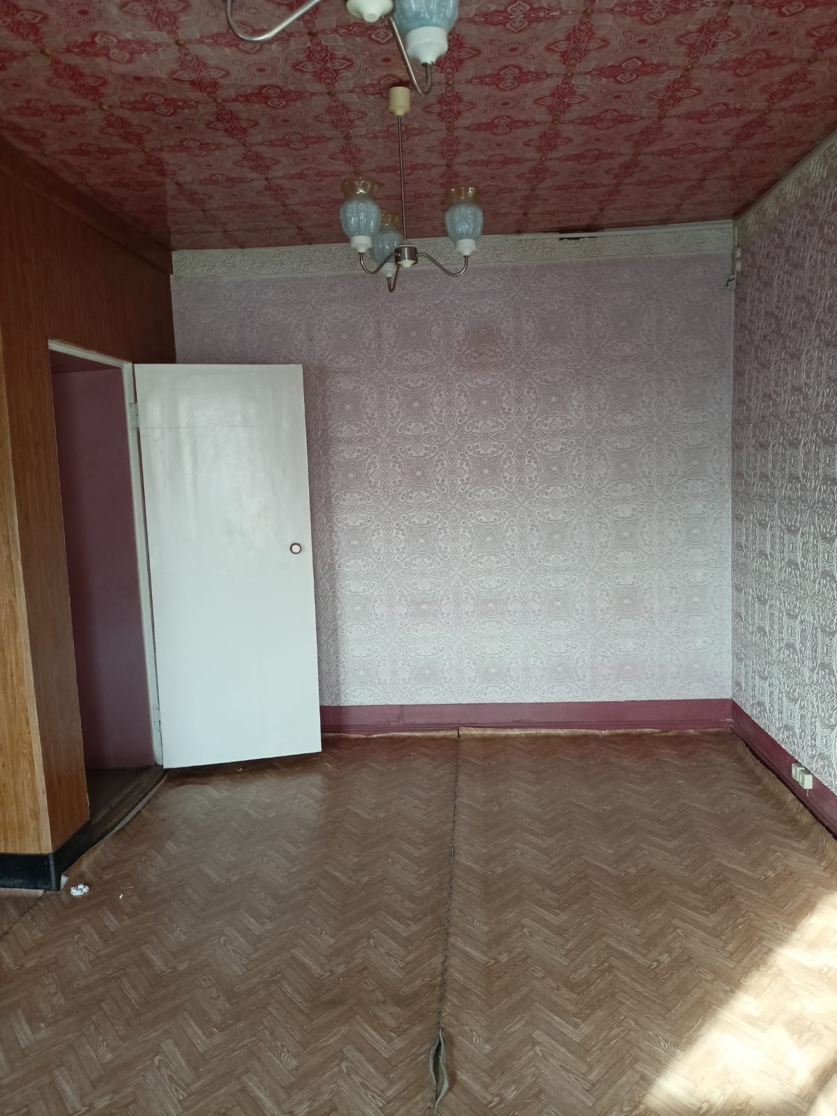 Публичное предложение в электронной форме по продаже нежилого помещения, кадастровый номер: 56:40:0101042:534, площадью 69,9 кв.м, расположенного по адресу: Оренбургская область, г. Кувандык, ул. Оренбургская, д. 12, пом. №10-13,