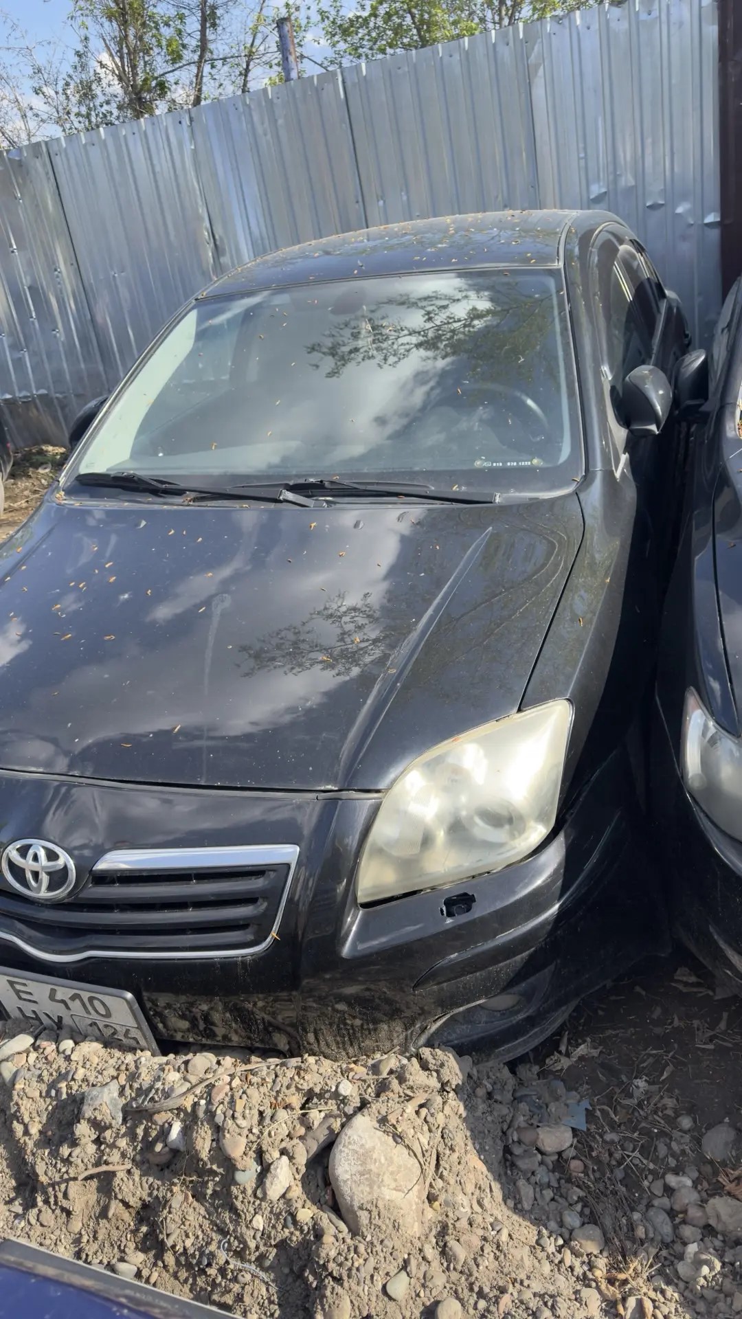 Автомобиль Toyota Avensis, г/н Е410НУ124, 2007г.в., VIN SB1BR56L60E192674, комплектность и состояние не проверялась, данное имущество обращено в доход государства. Находится в г. Красноярск
