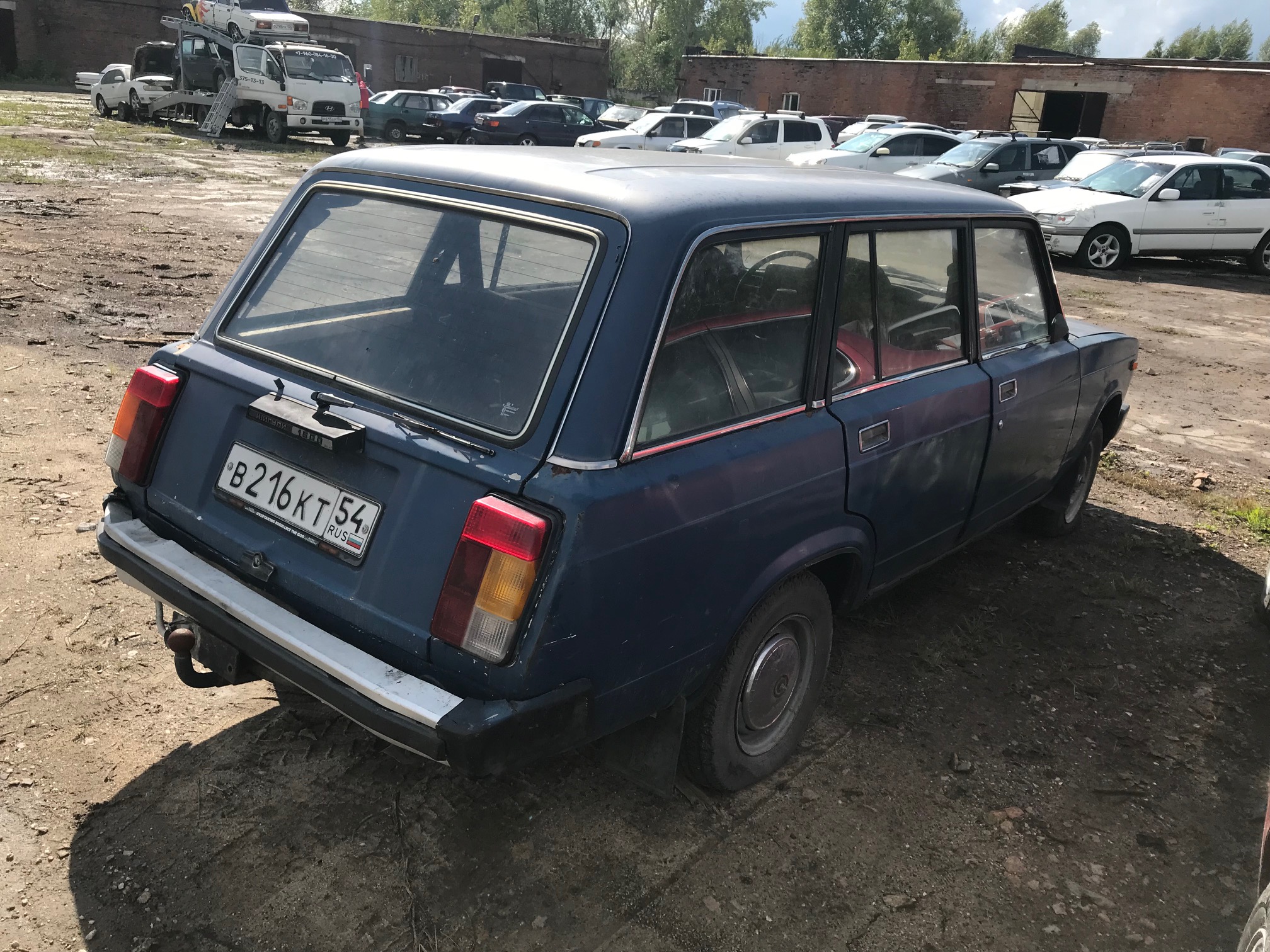 Автомобили: ВАЗ 2104, г/н В216КТ54, 1988 г.в., VIN XTA210400J0178758 (СТС, ключи в наличии. ПТС отсутствует); УАЗ 452Д, г/н В611СС154, 1985 г.в., № шасси: 342167 (документы, ключи отсутствуют); Ниссан Цефиро, 1997 г.в., г/н Р107ВВ154, № кузова: PA32351703 (СТС, ключи в наличии); ВАЗ 21074, 2007 г.в., г/н Е671ТМ96, VIN XTA21074072535410 (документы, ключи в наличии); Ниссан Куб, 1998 г.в., г/н В890УО122, № кузова: Z10043018 (документы, отсутствуют, ключ в наличии)