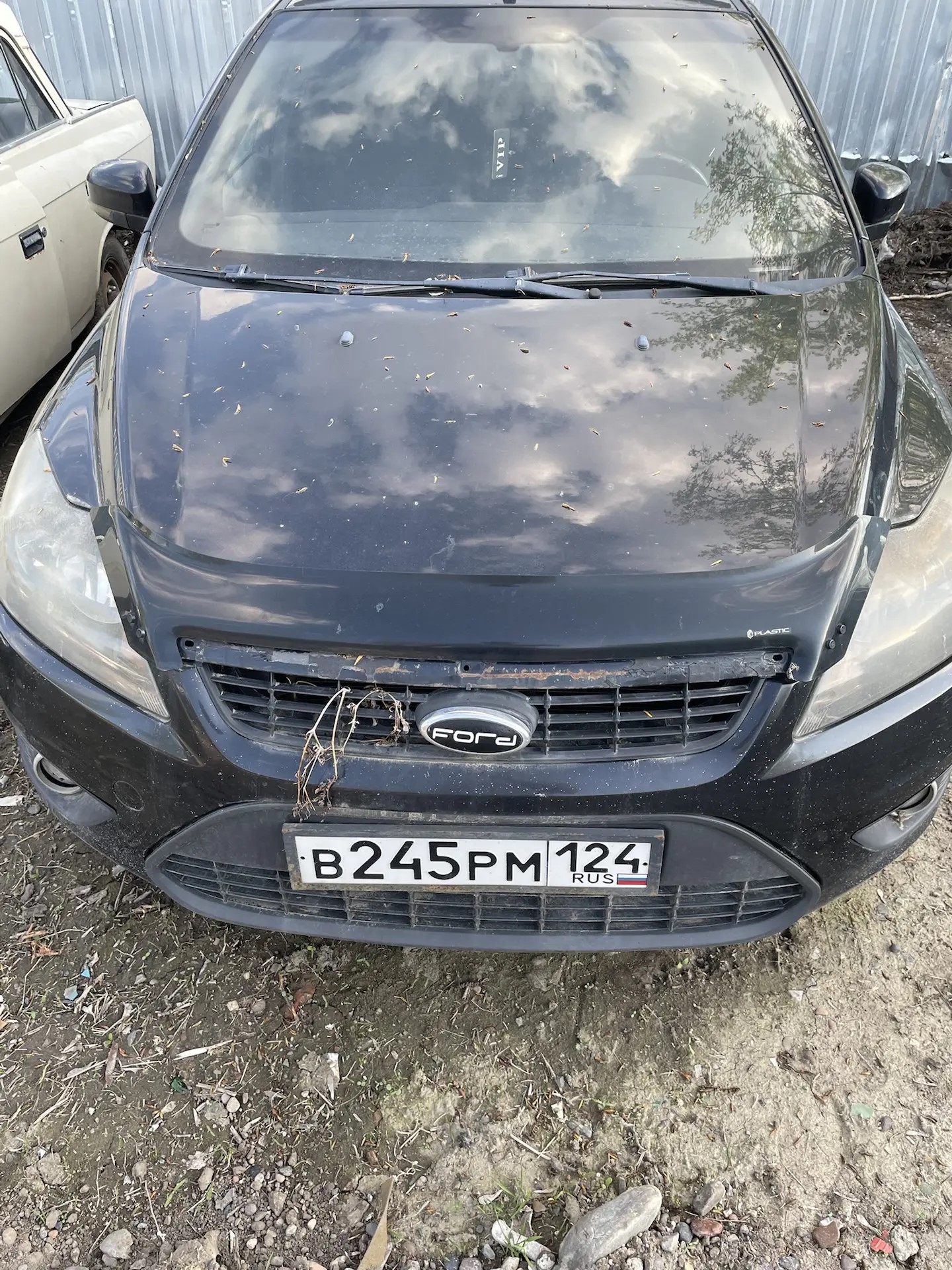 Автомобиль Форд Фокус, г/н В245РМ124, 2009г.в., VIN X9FPXXEEDP9J14608, комплектность и состояние не проверялась данное имущество обращено в доход государства. Находится в г. Красноярск