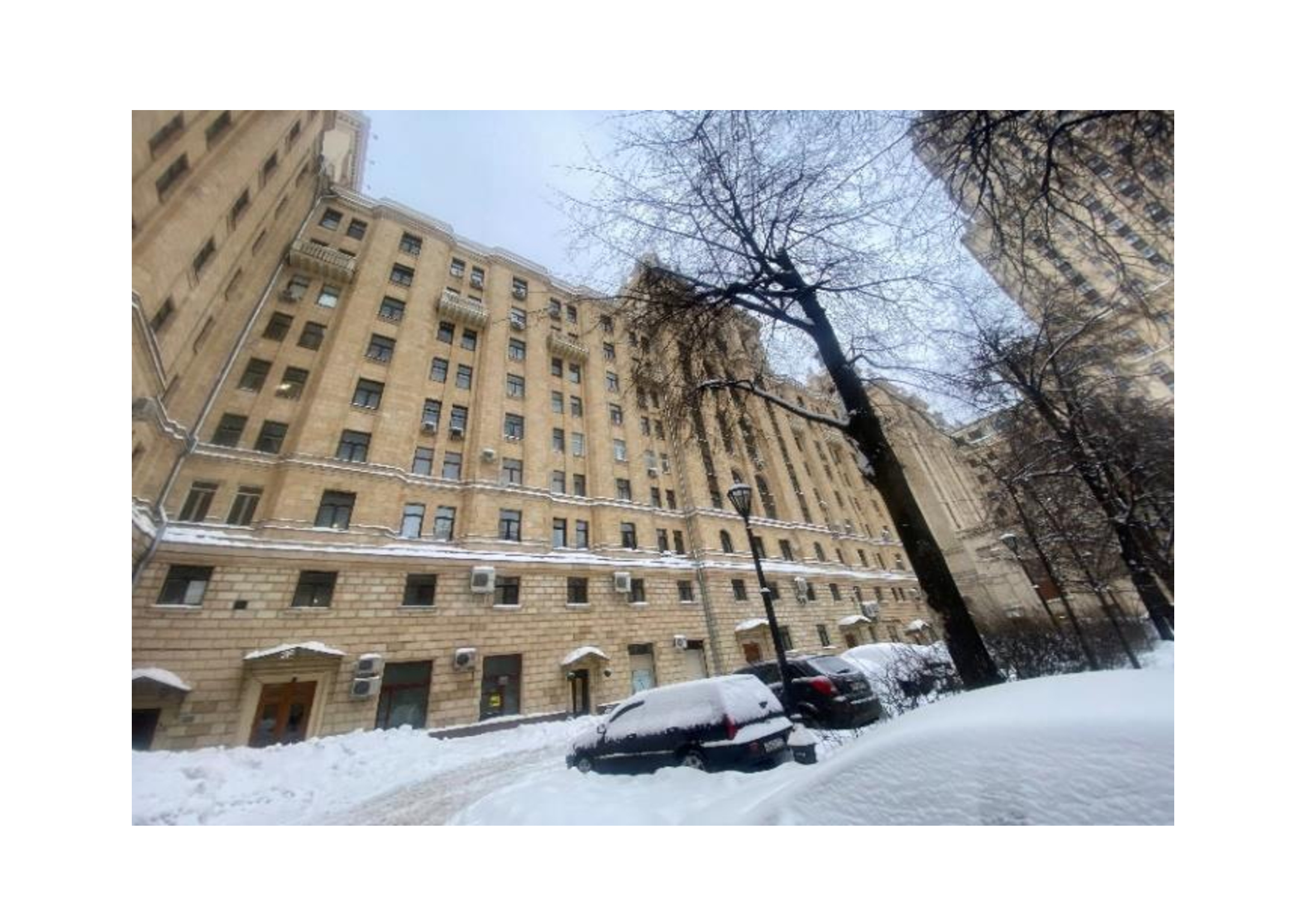 Объект аренды, площадь 42,3 кв. м, номера на поэтажном плане: этаж 1, пом. IIв, ком. 1 - 6, адрес (местонахождение) объекта: Российская Федерация, город Москва, вн.тер.г. муниципальный округ Дорогомилово, проспект Кутузовский, дом 2/1, корпус 1Б, помещение 5/1