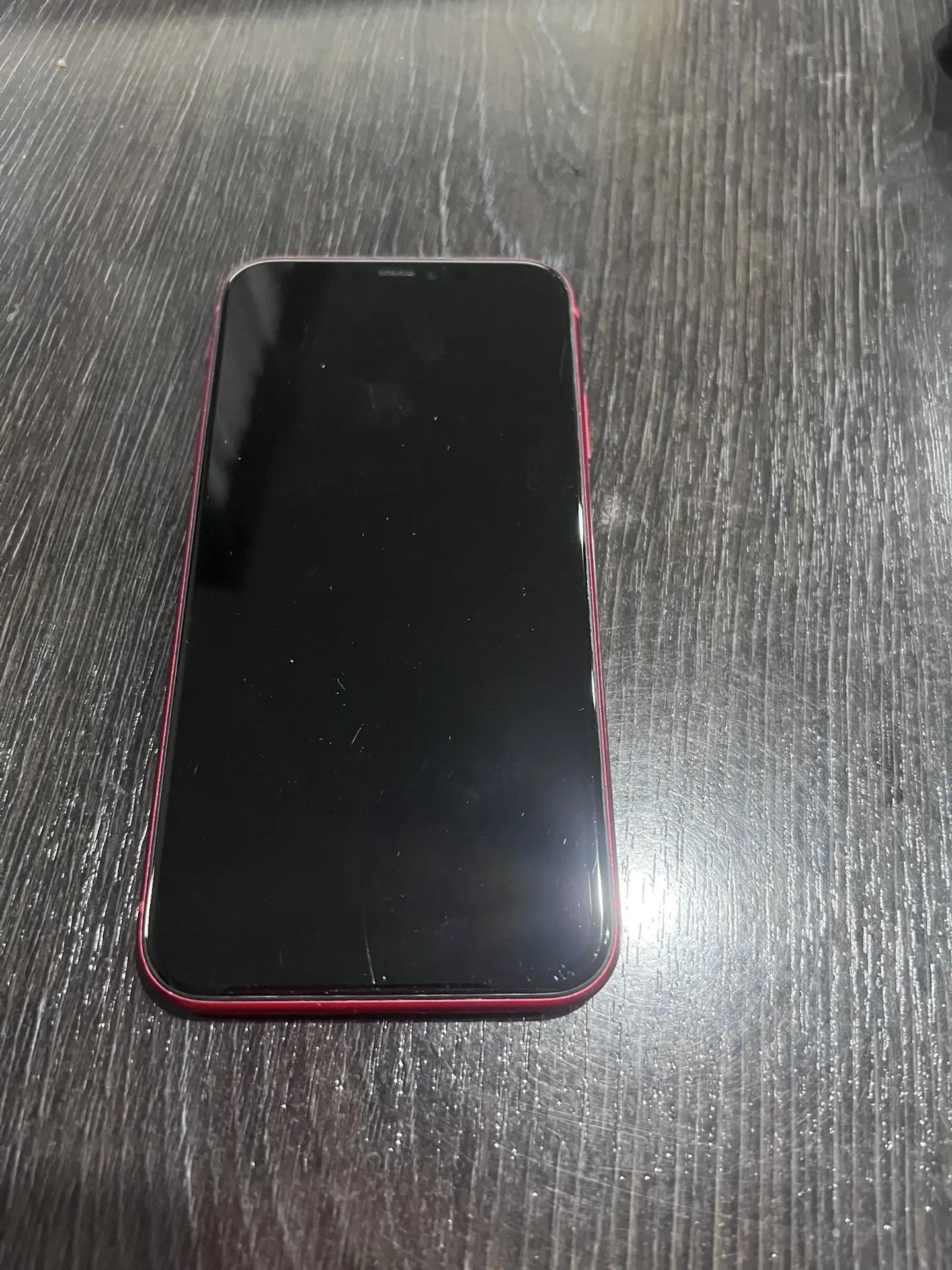 мобильный телефон Iphone 11 IMEI1: 351563858314240, , IMEI2: 35156385737807 1 Штука (шт)