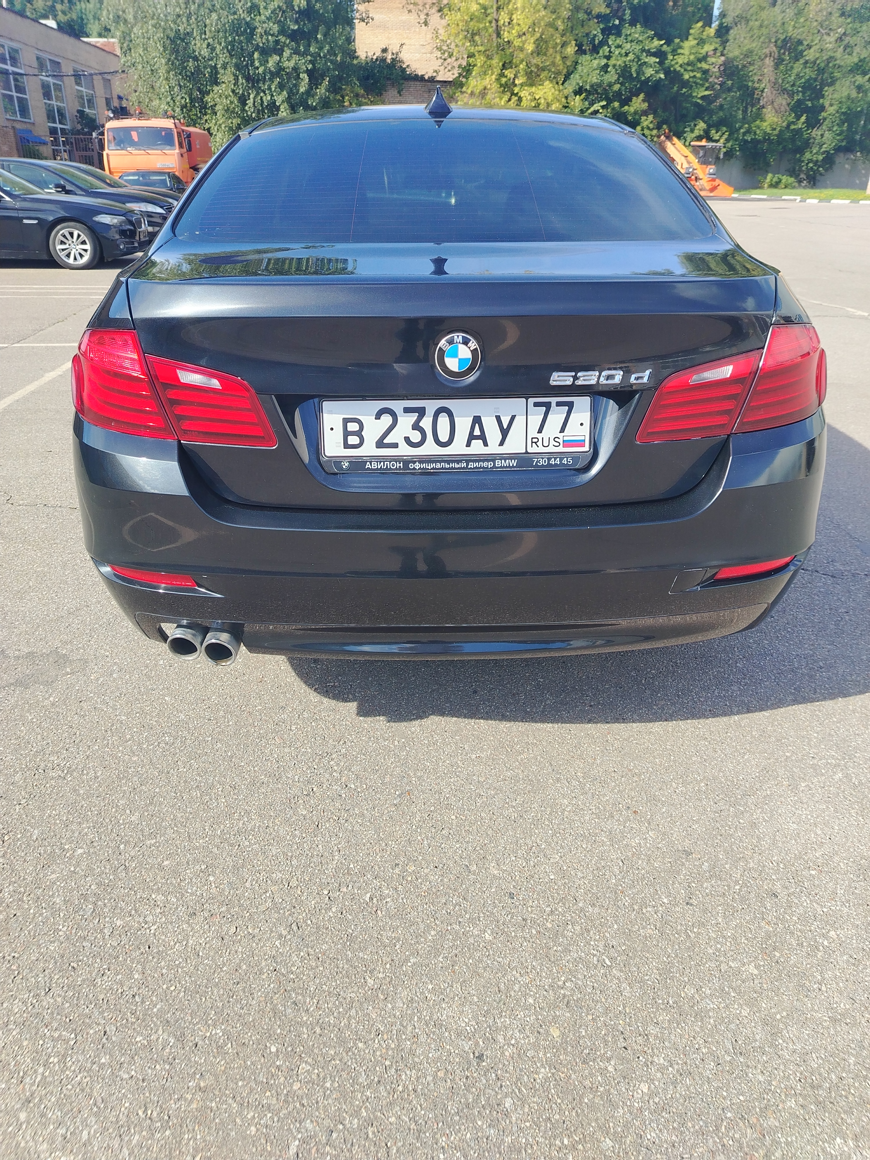 Легковой автомобиль