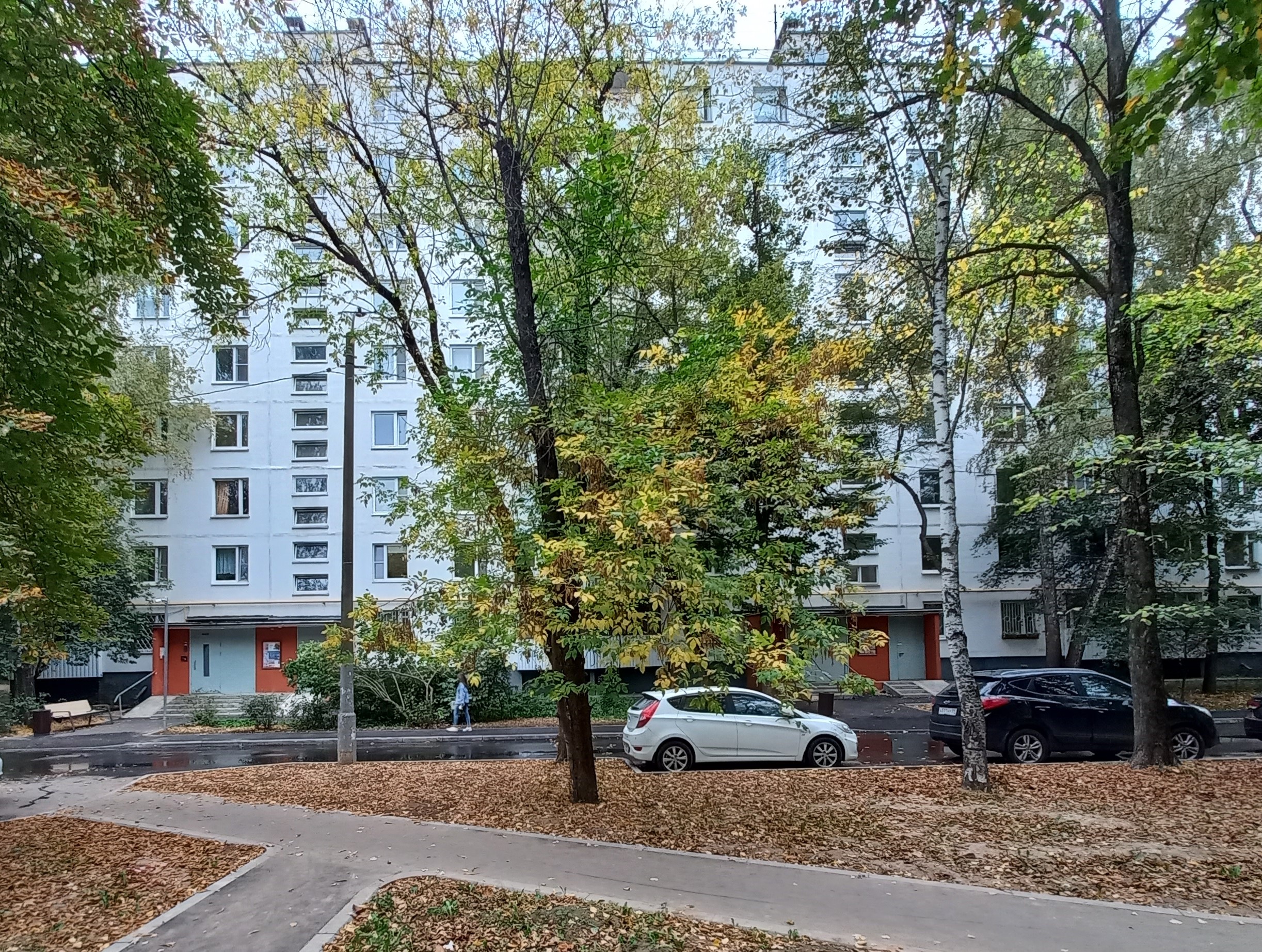 Продажа имущества, находящегося в собственности города Москвы: жилое помещение по адресу г. Москва, ул. Красного Маяка, д. 4, к. 3, кв. 37, ком. 2 жилой площадью 16,3 кв. м, кадастровый номер 77:05:0007002:14378