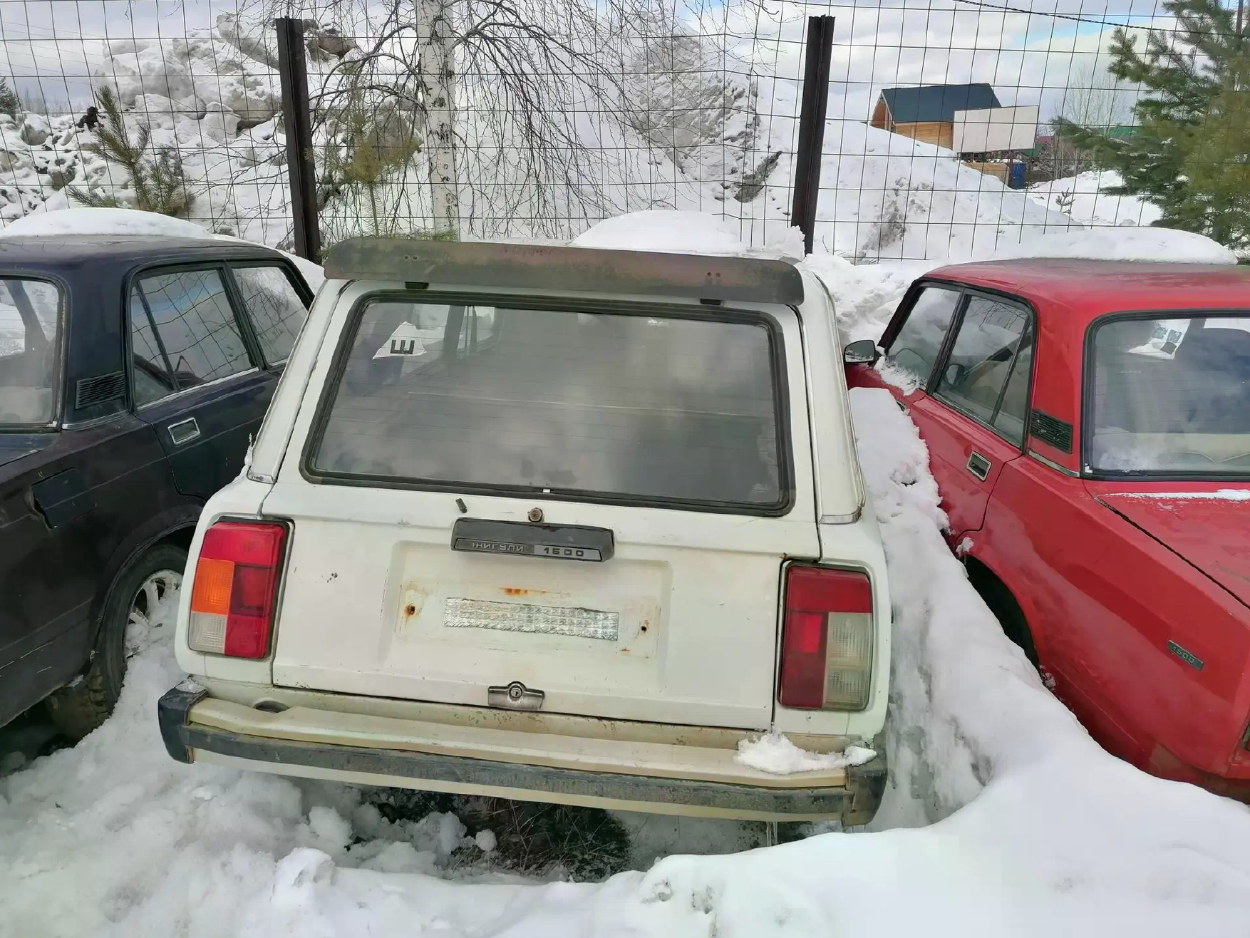 Автомобиль ВАЗ 21043, без г/н, 1995 г.в., VIN XTA210430T0508687, двигатель № 3874127, цвет белый комплектность и состояние не проверялась данное имущество обращено в доход государства.Находится в Кежемском районе (Документы отсутствуют)