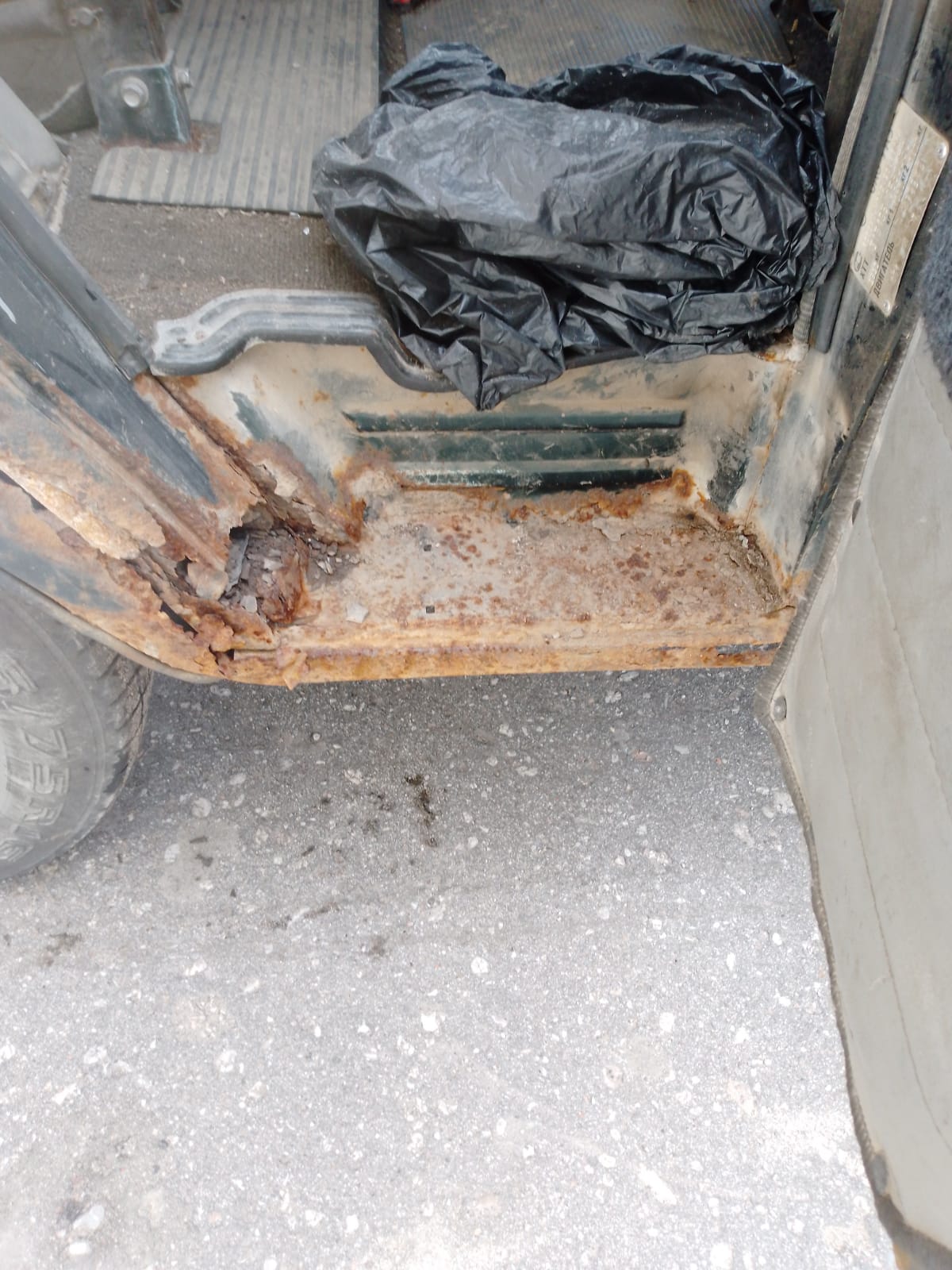 Легковой автомобиль УАЗ 315195