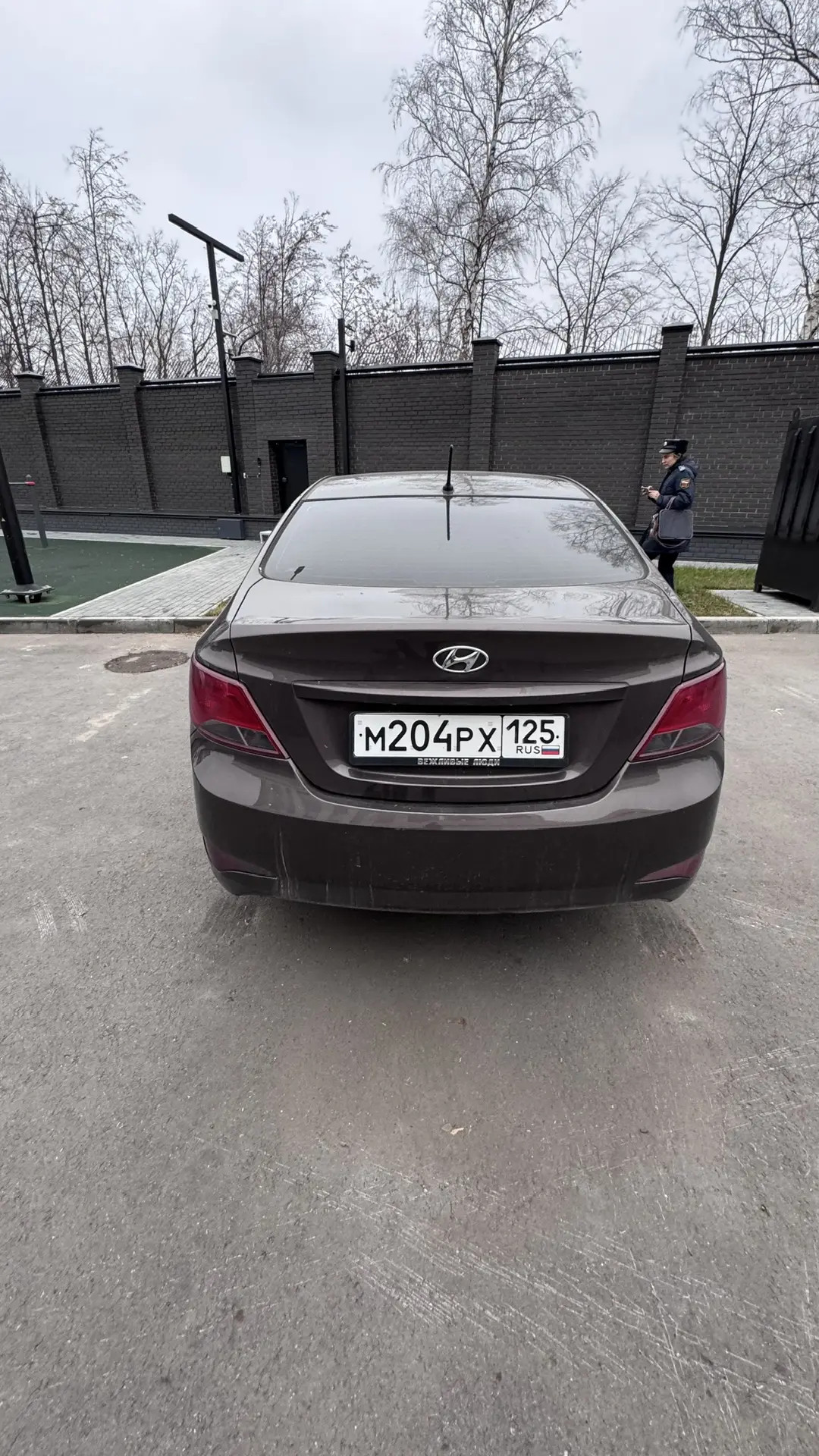 Автомобиль “Hundai Solaris”, г/н М204РХ 125RUS, VIN Z94CT41DBHR497509, 2016 г/в, цвет коричневый, (21-008585) Имеется залог.